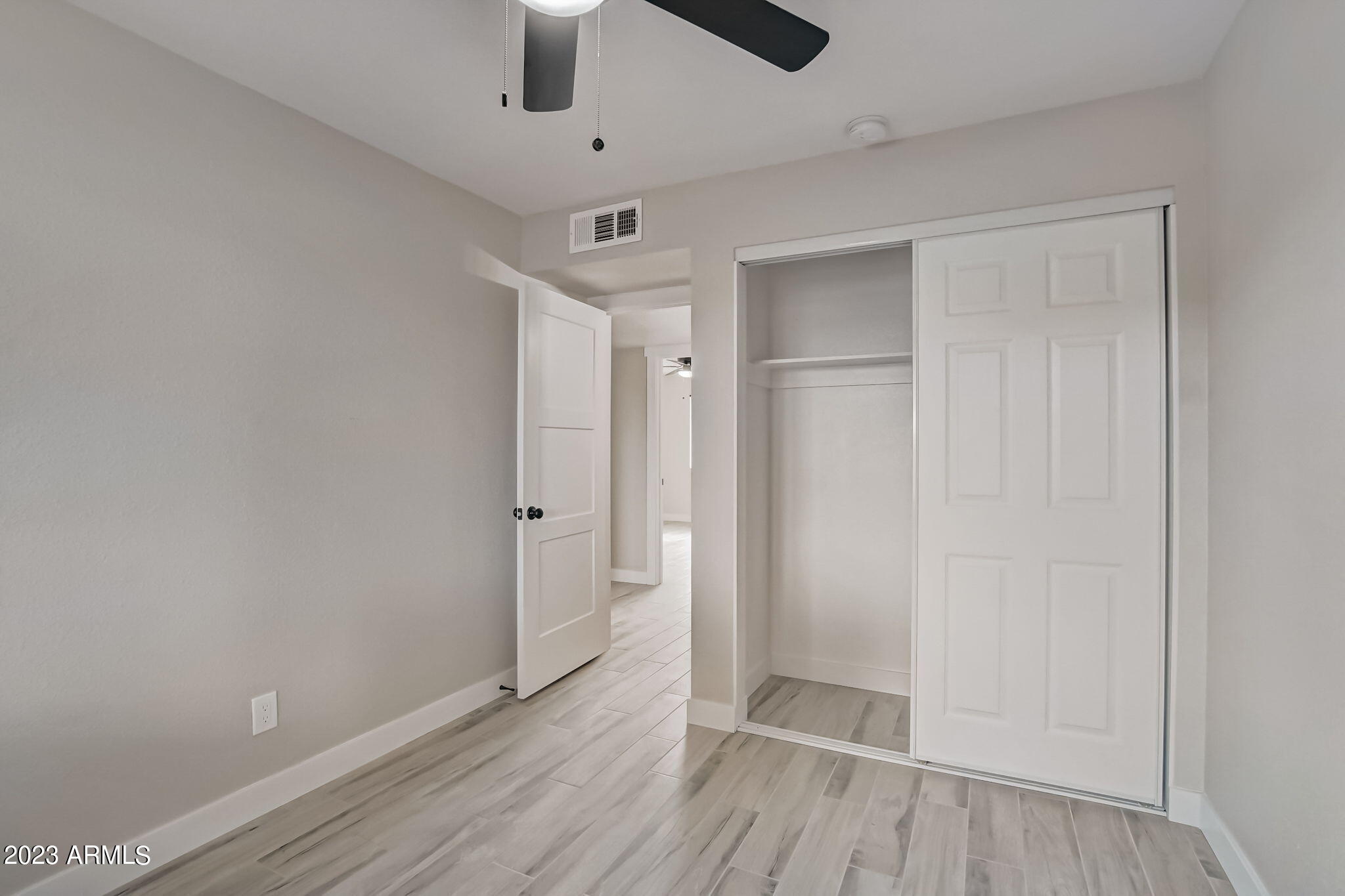 3615 E SWEETWATER Avenue