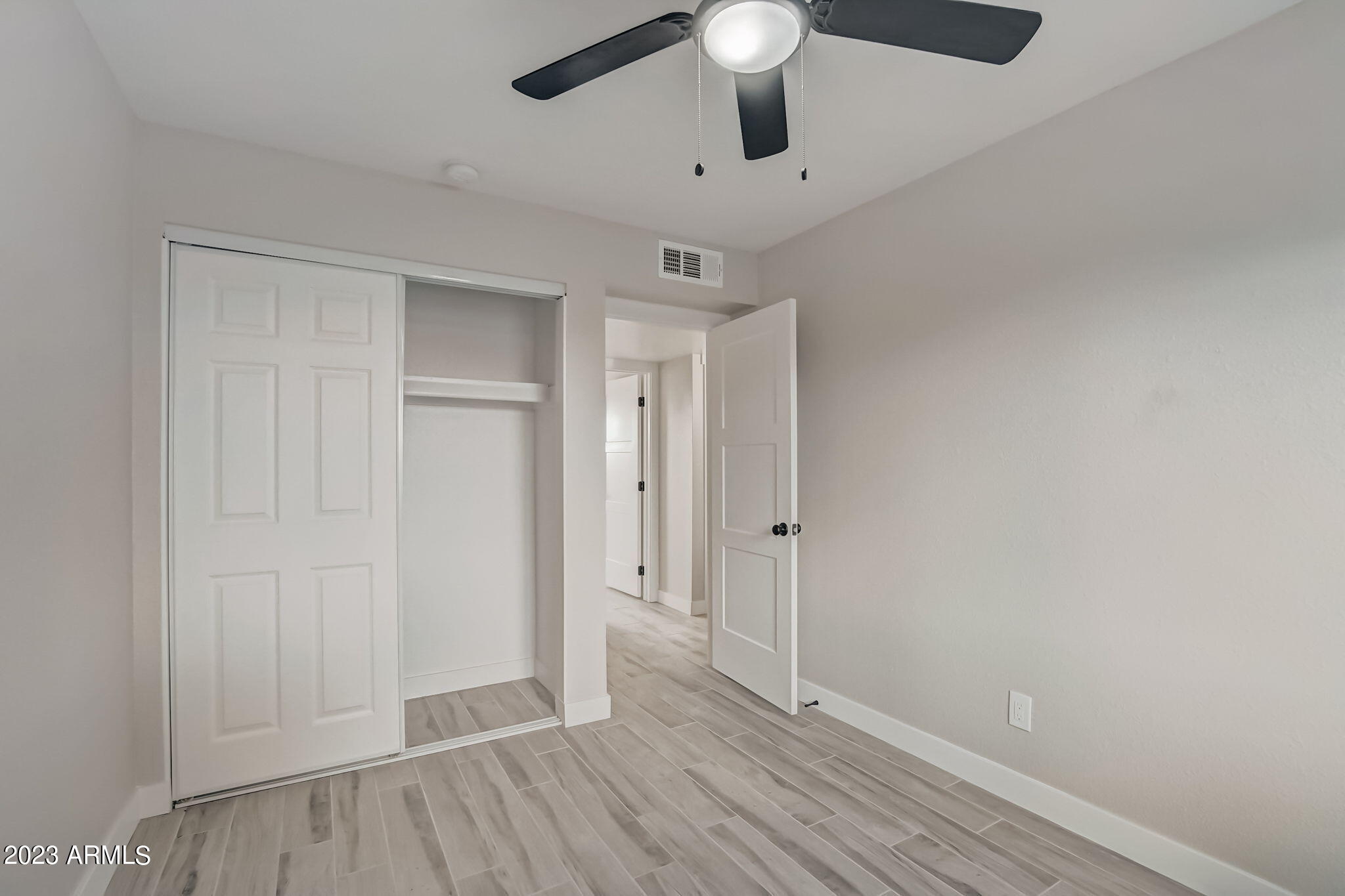 3615 E SWEETWATER Avenue