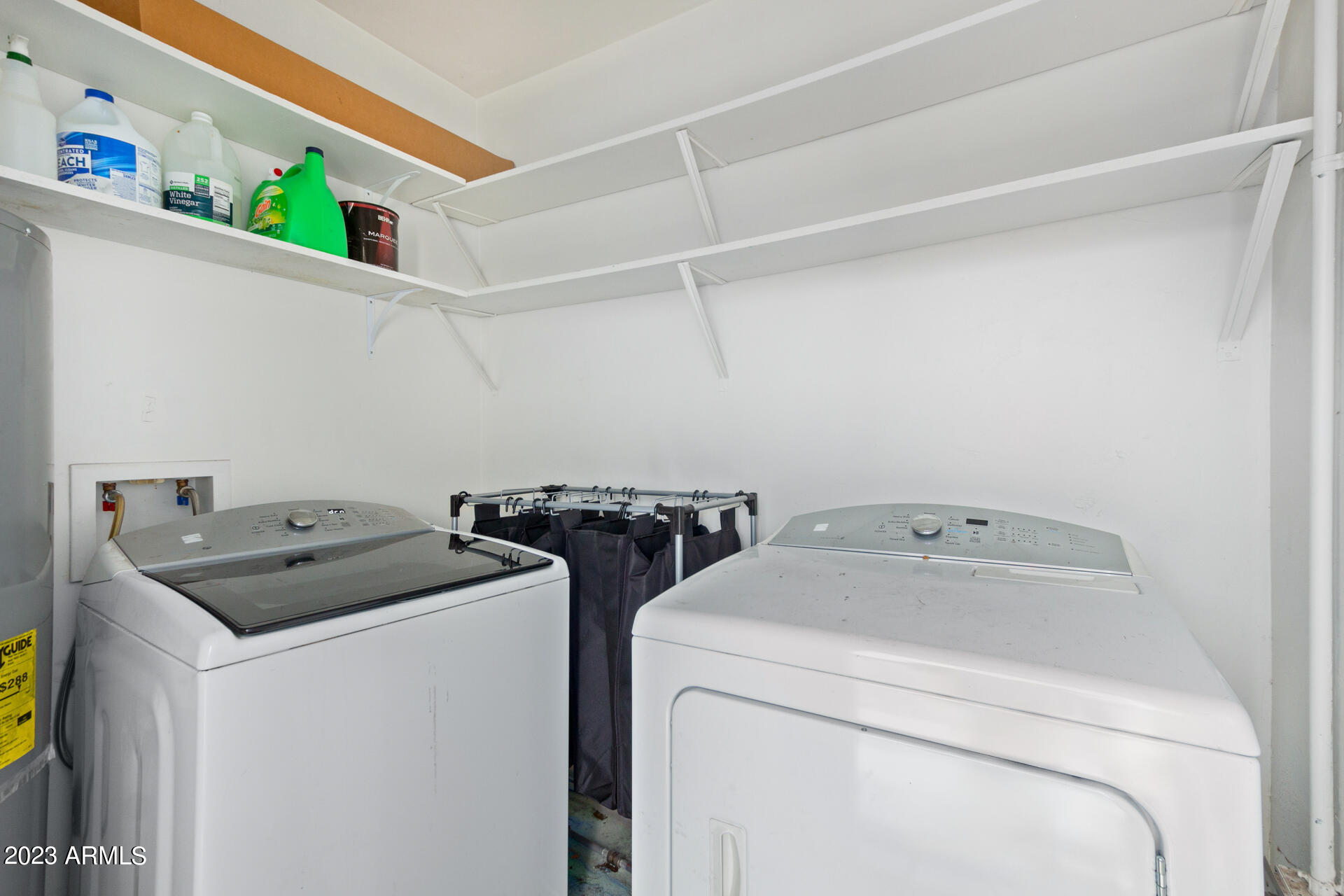 3025 E MITCHELL Drive