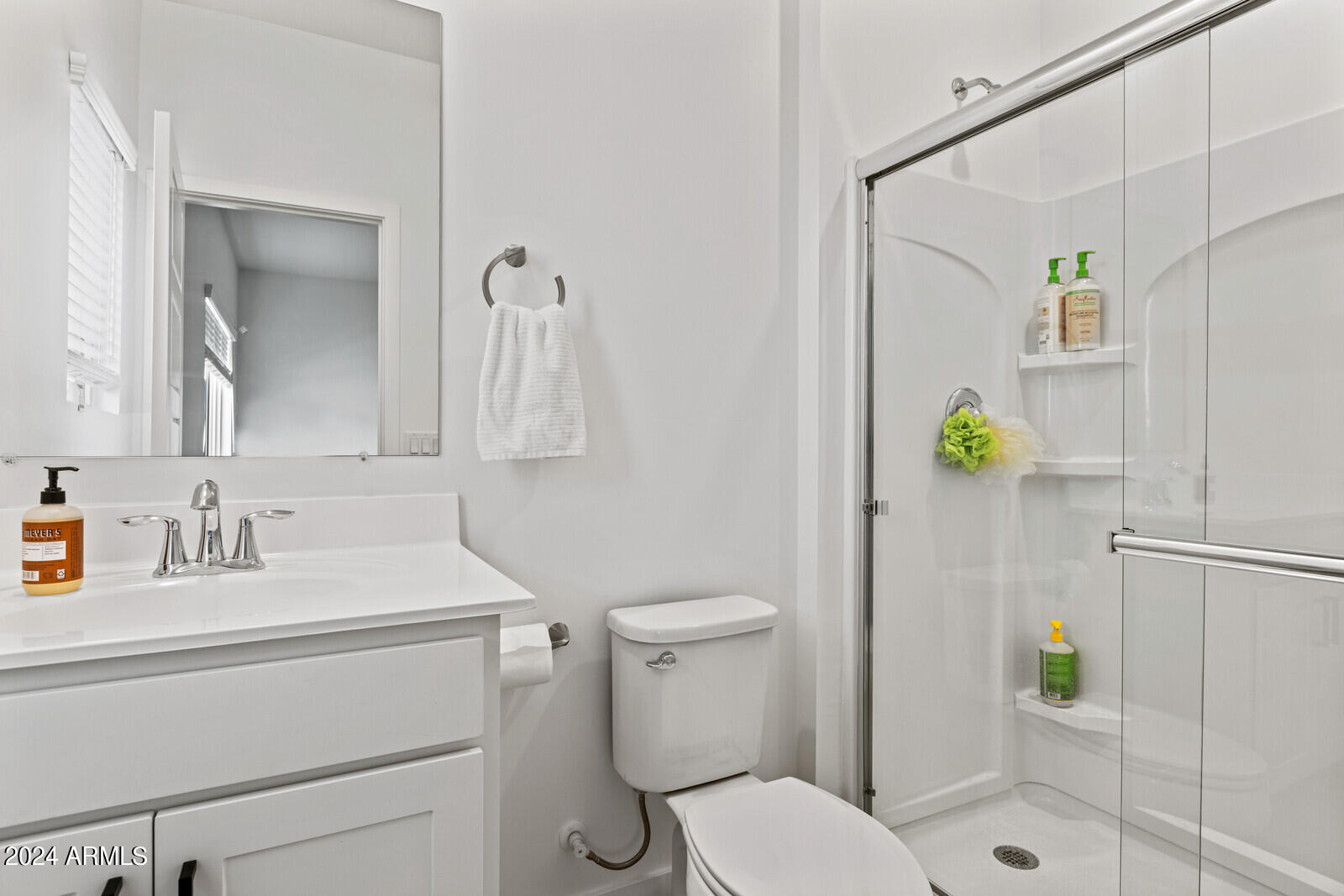 2263 W Harmont Drive