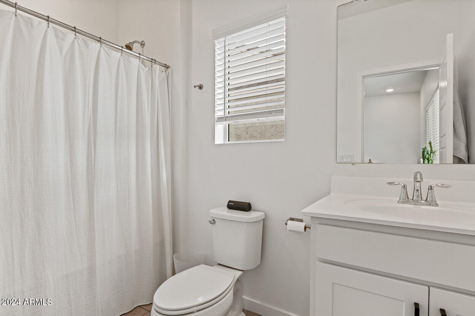 2263 W Harmont Drive