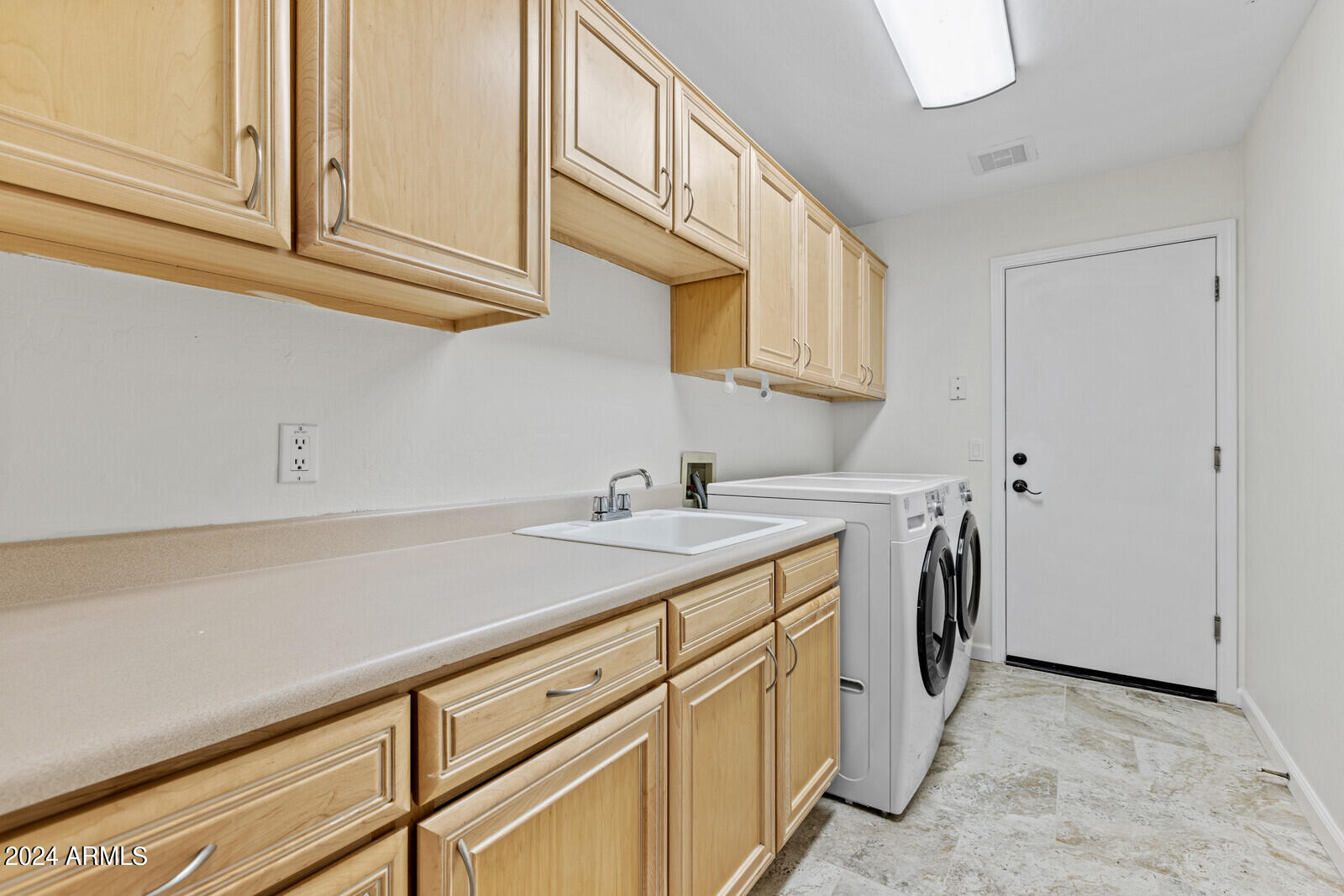 11555 E BUCKSKIN Trail