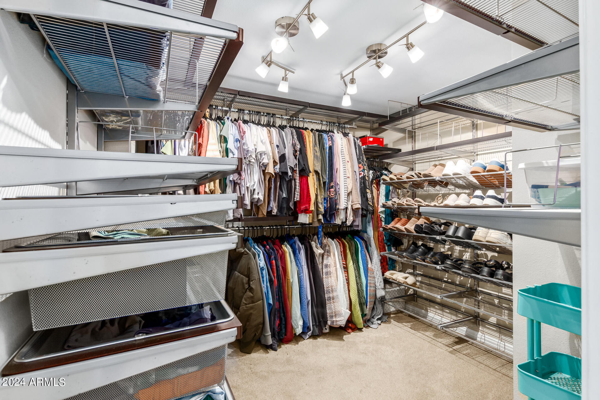 4426 S JUNIPER Street