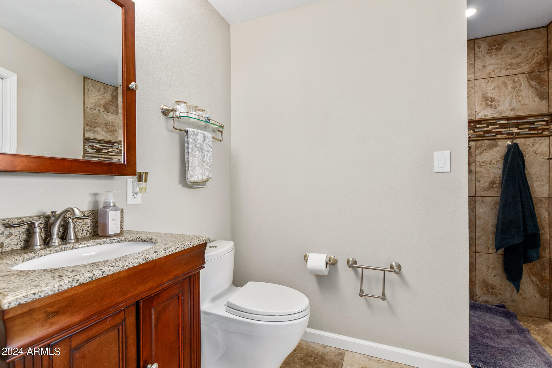 4426 S JUNIPER Street