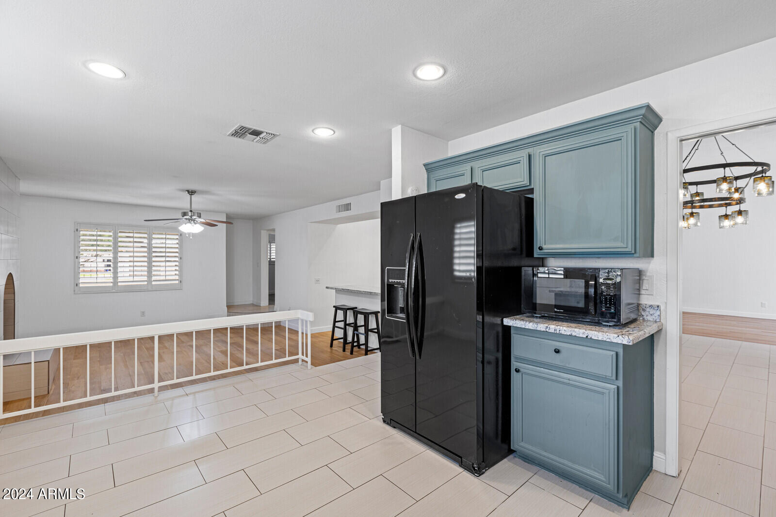 8195 E DEL MARINO Drive