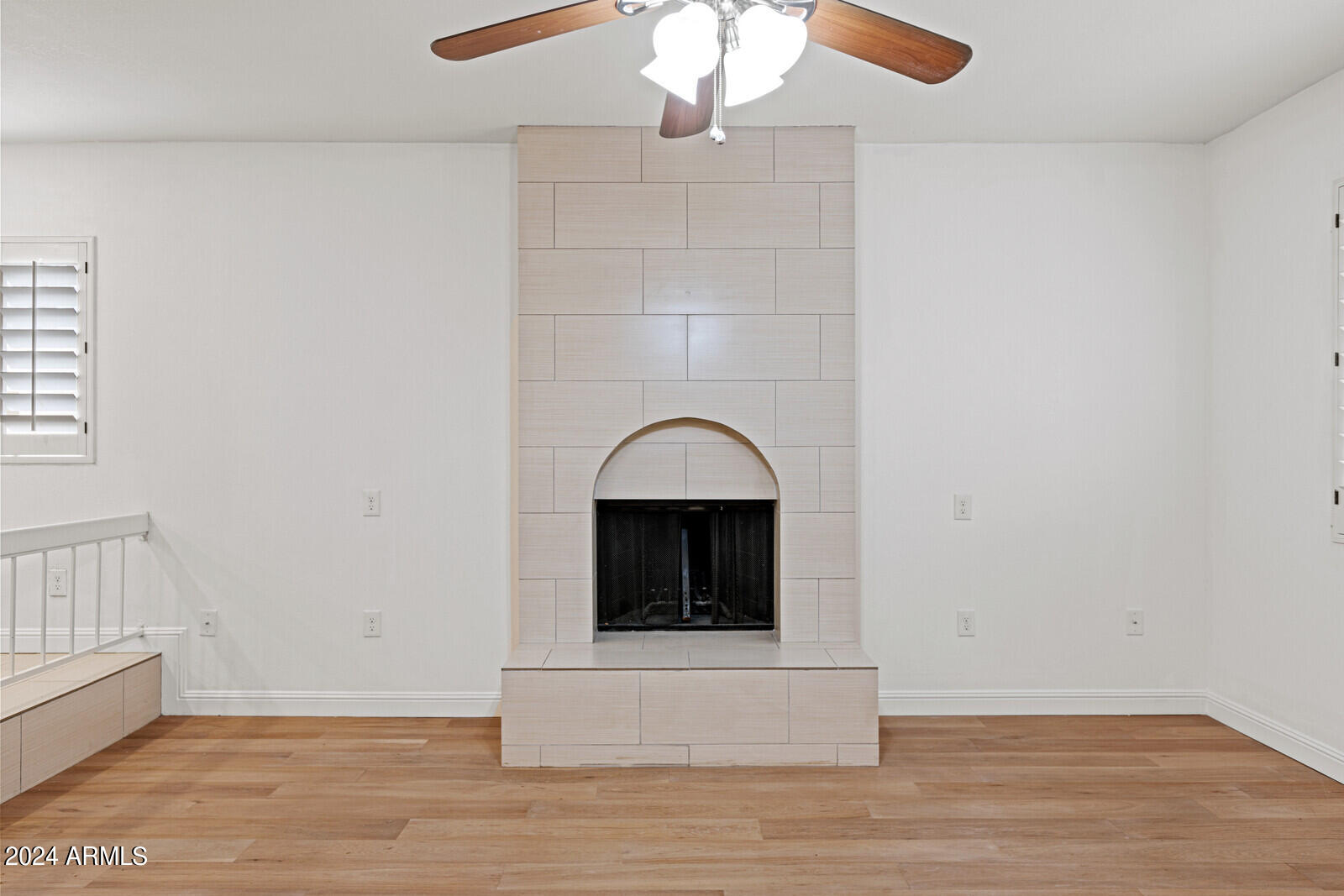 8195 E DEL MARINO Drive