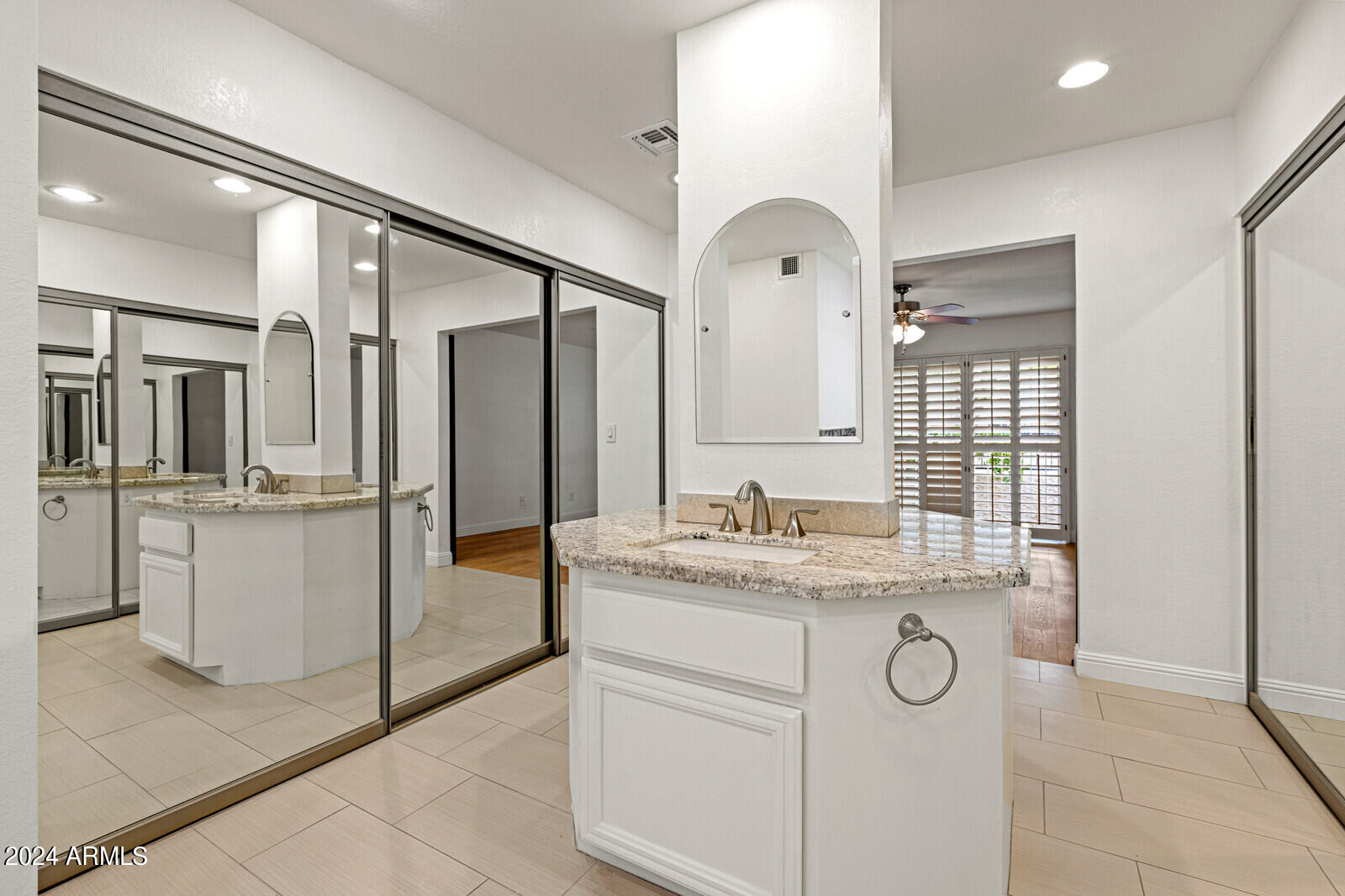 8195 E DEL MARINO Drive