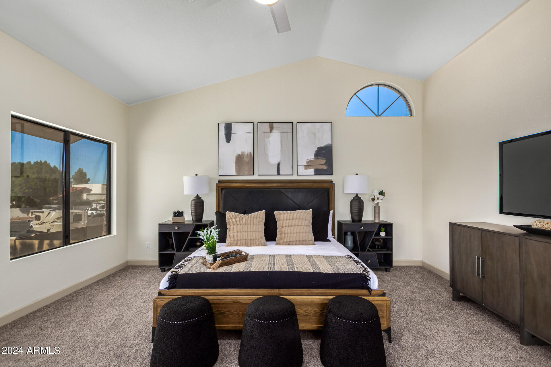 1854 E GREENTREE Drive