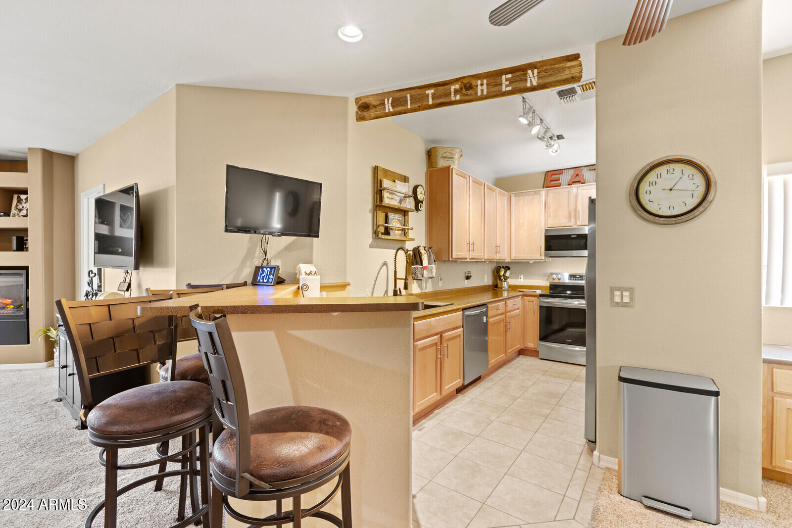 6535 E SUPERSTITION SPRINGS Boulevard, 253