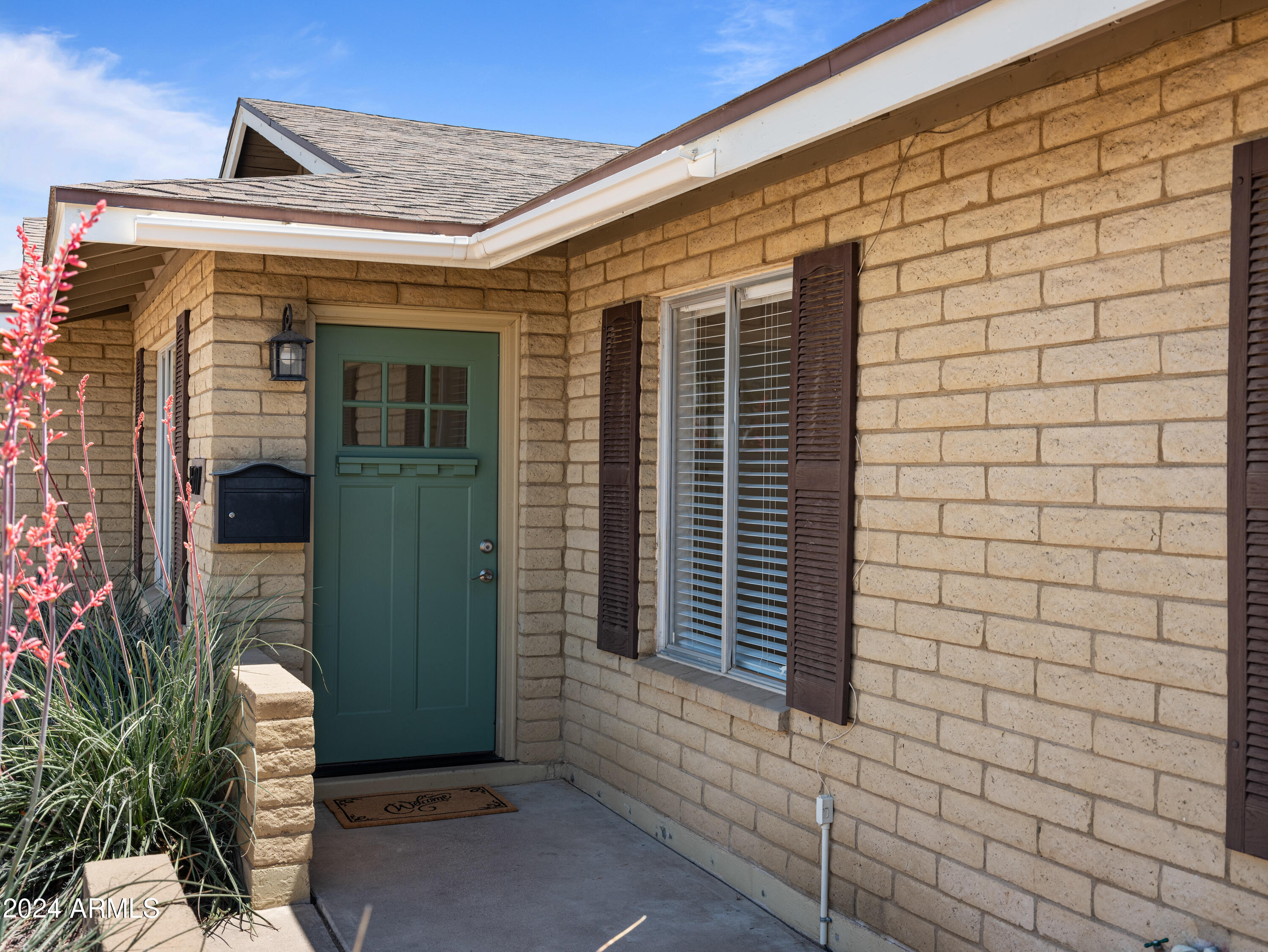 1507 E PALMCROFT Drive