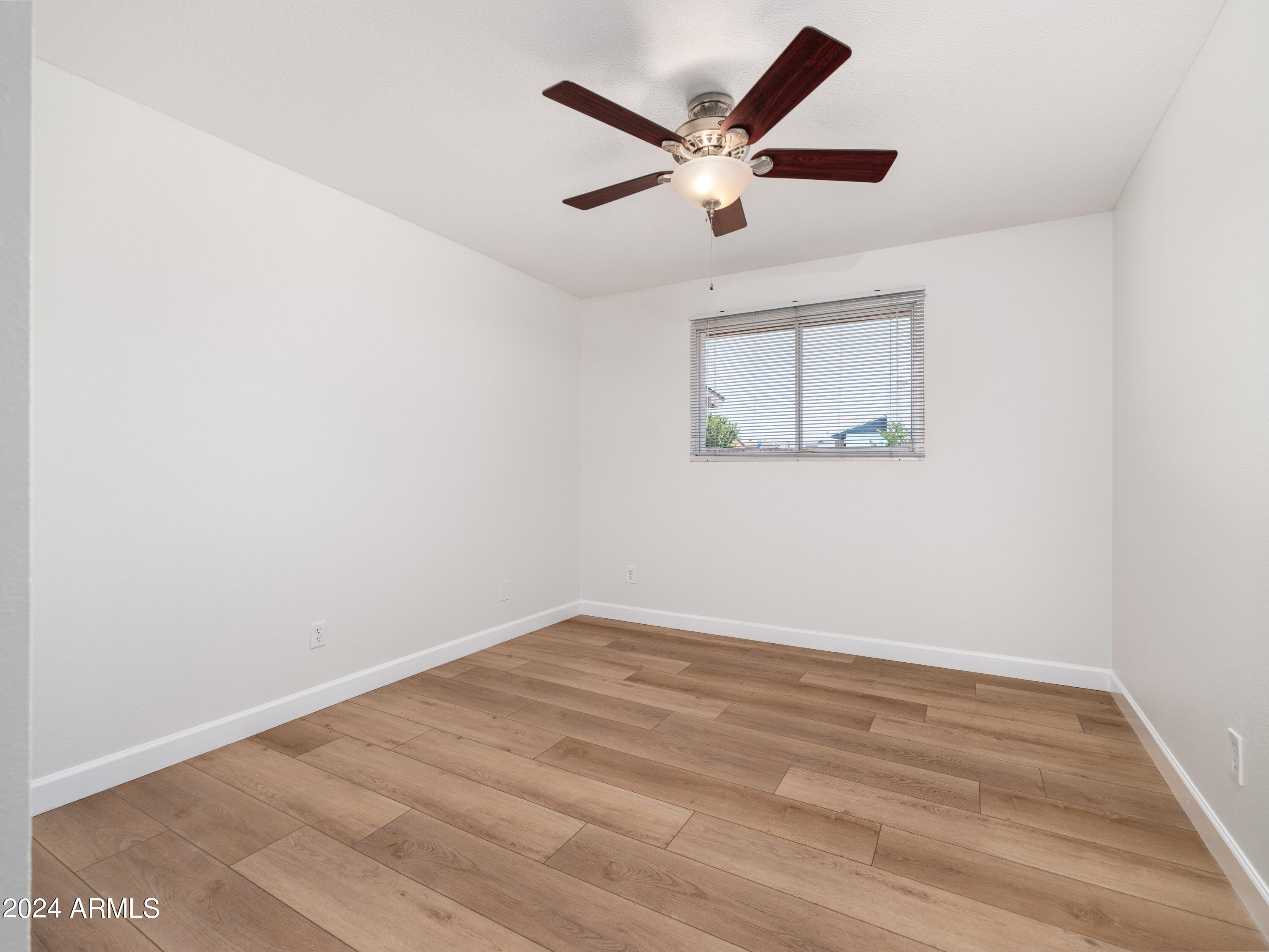 1507 E PALMCROFT Drive