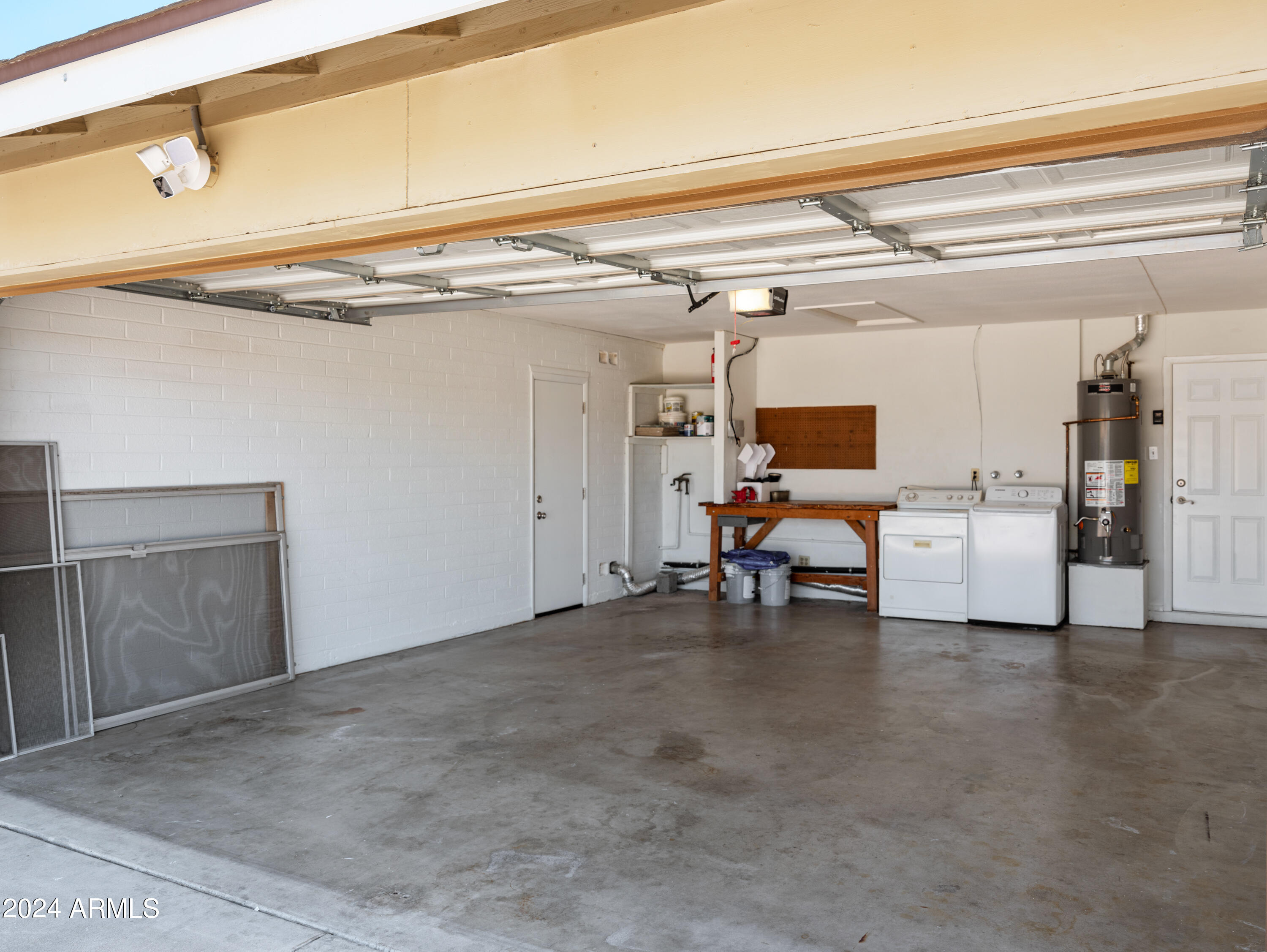 1507 E PALMCROFT Drive