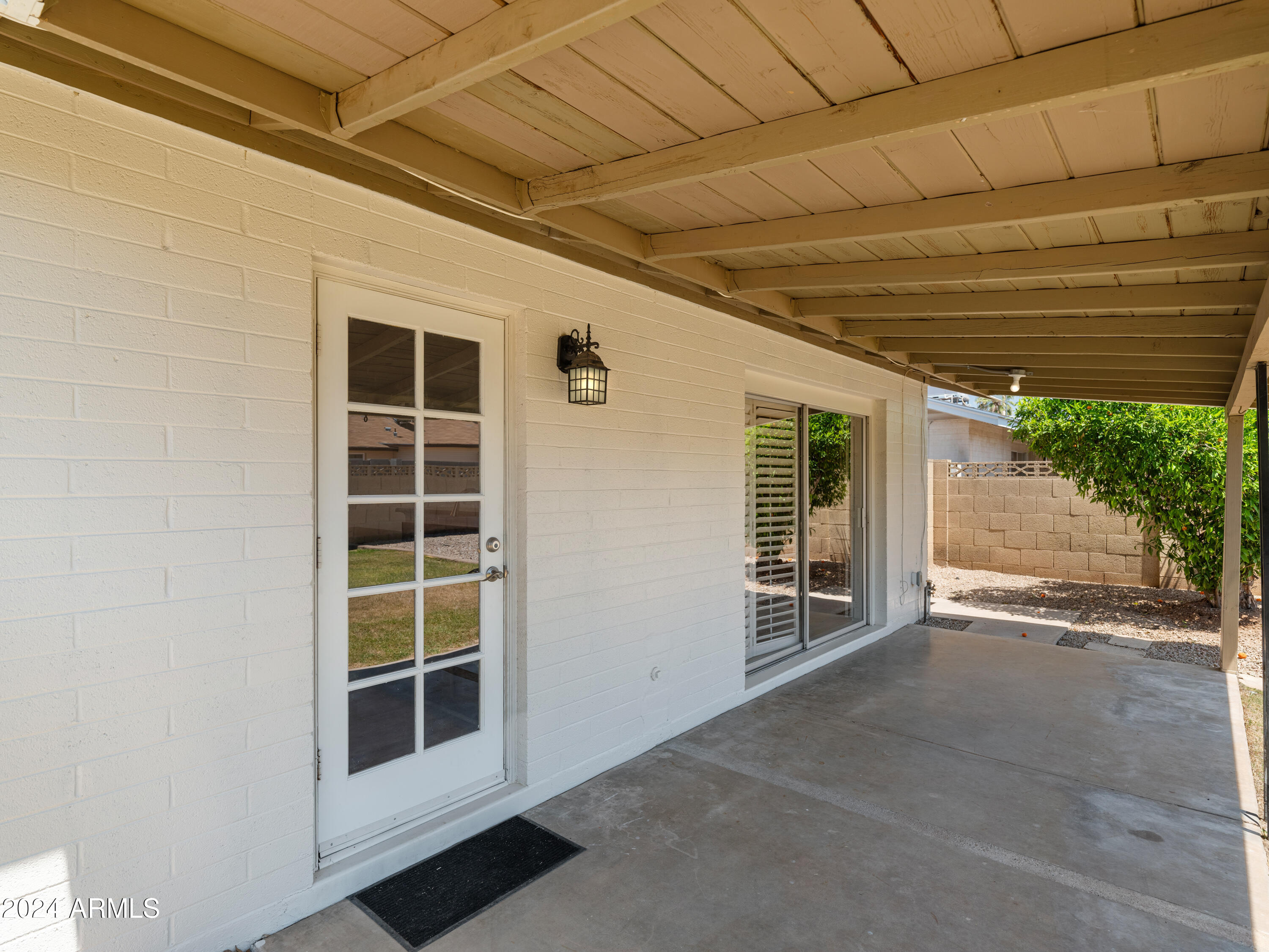 1507 E PALMCROFT Drive