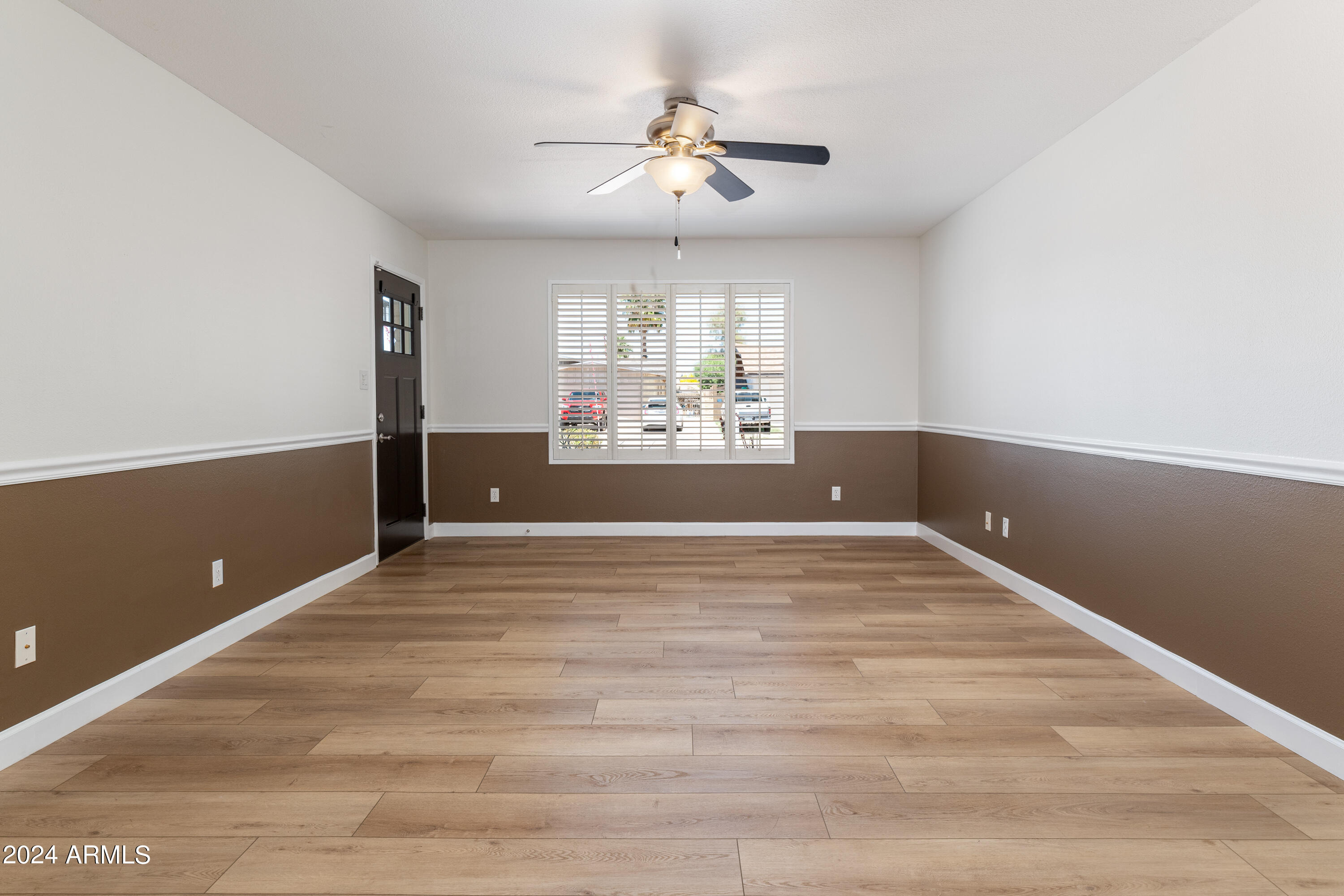 1507 E PALMCROFT Drive