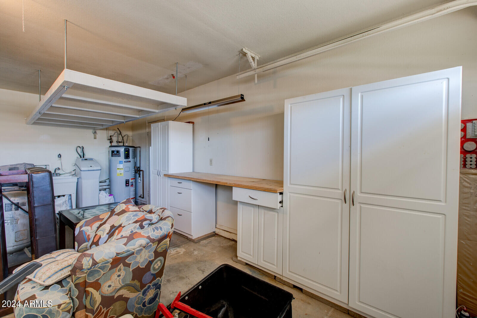 6604 W MESCAL Street