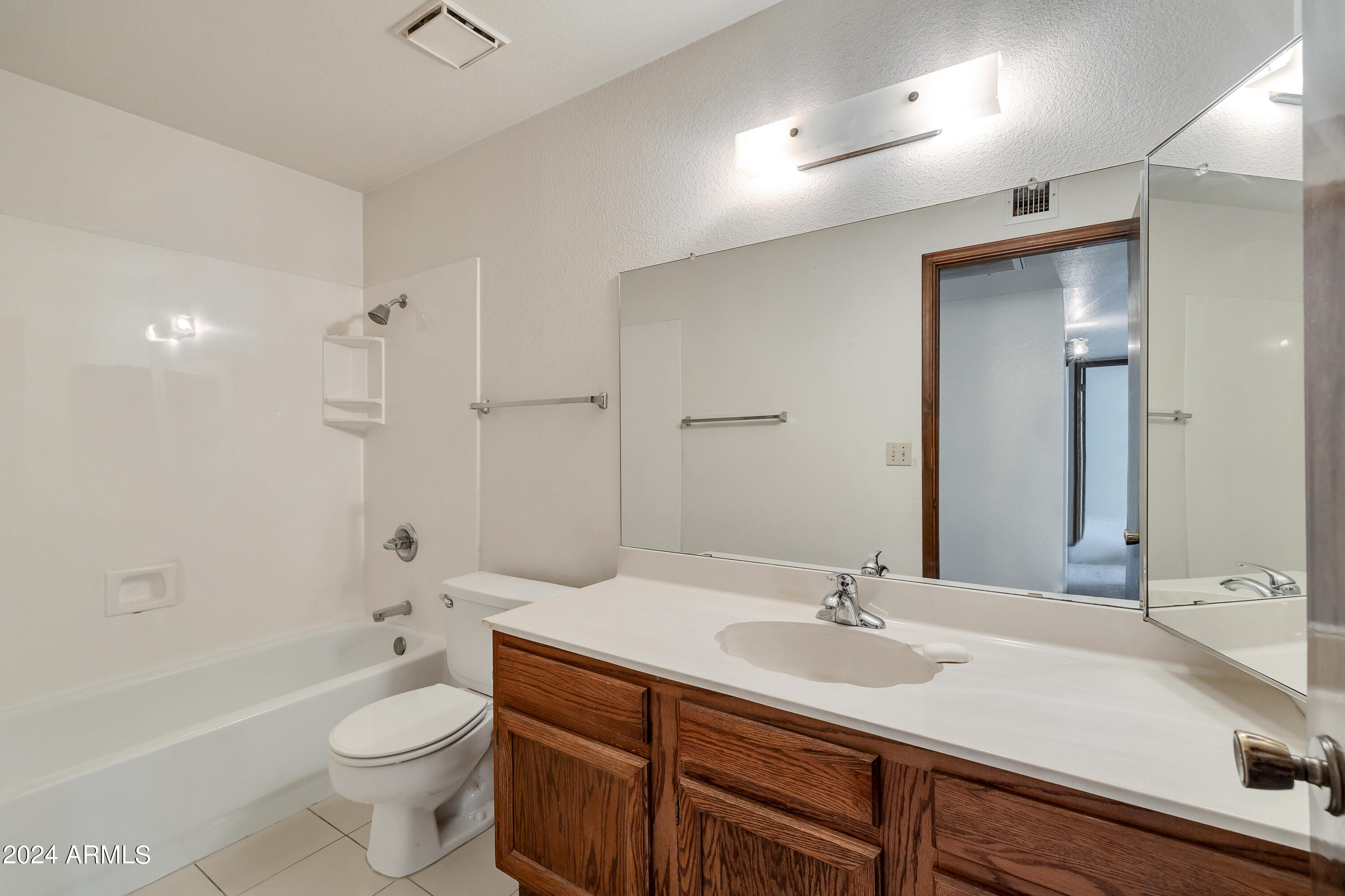 214 E AVENIDA SIERRA MADRE