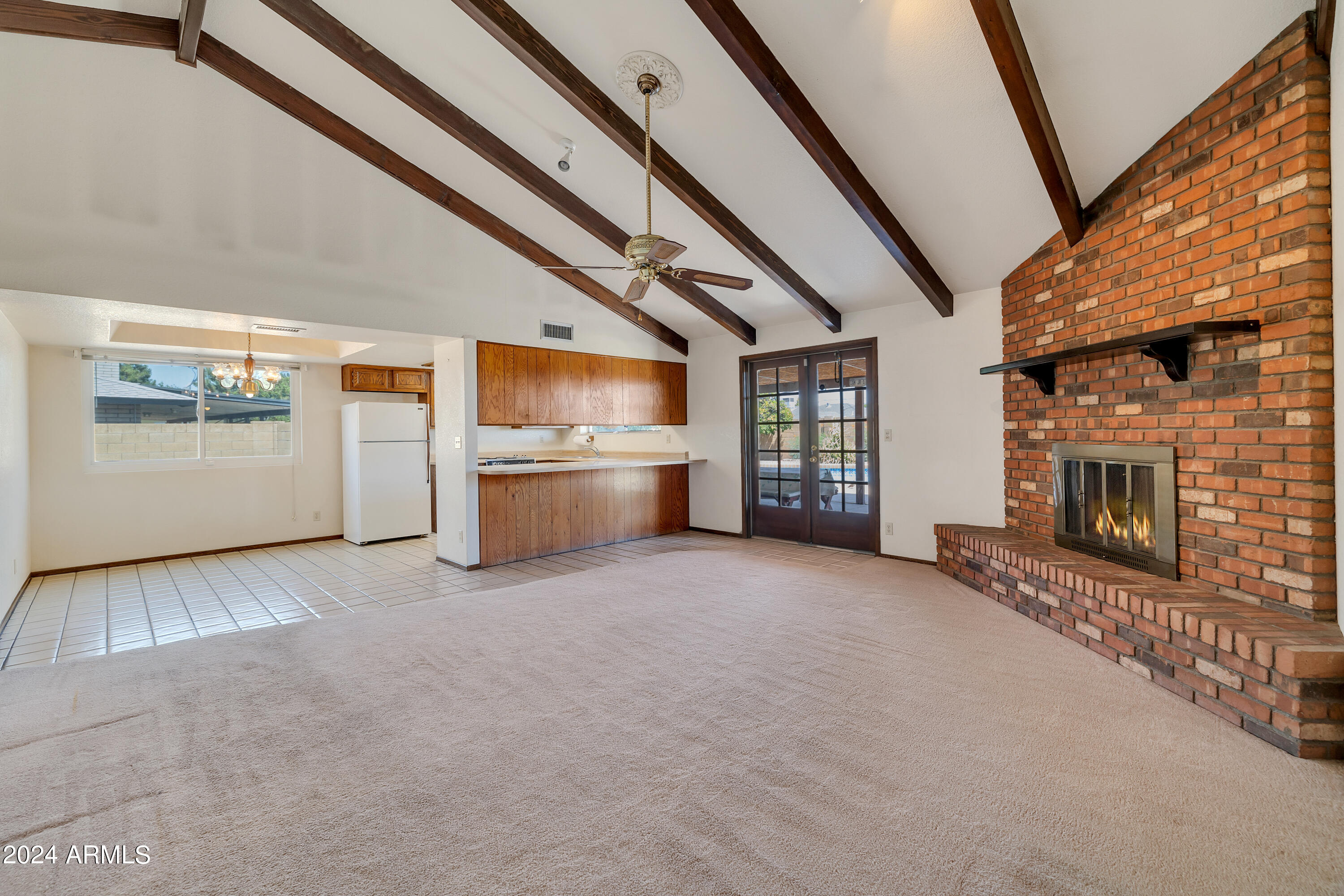 214 E AVENIDA SIERRA MADRE