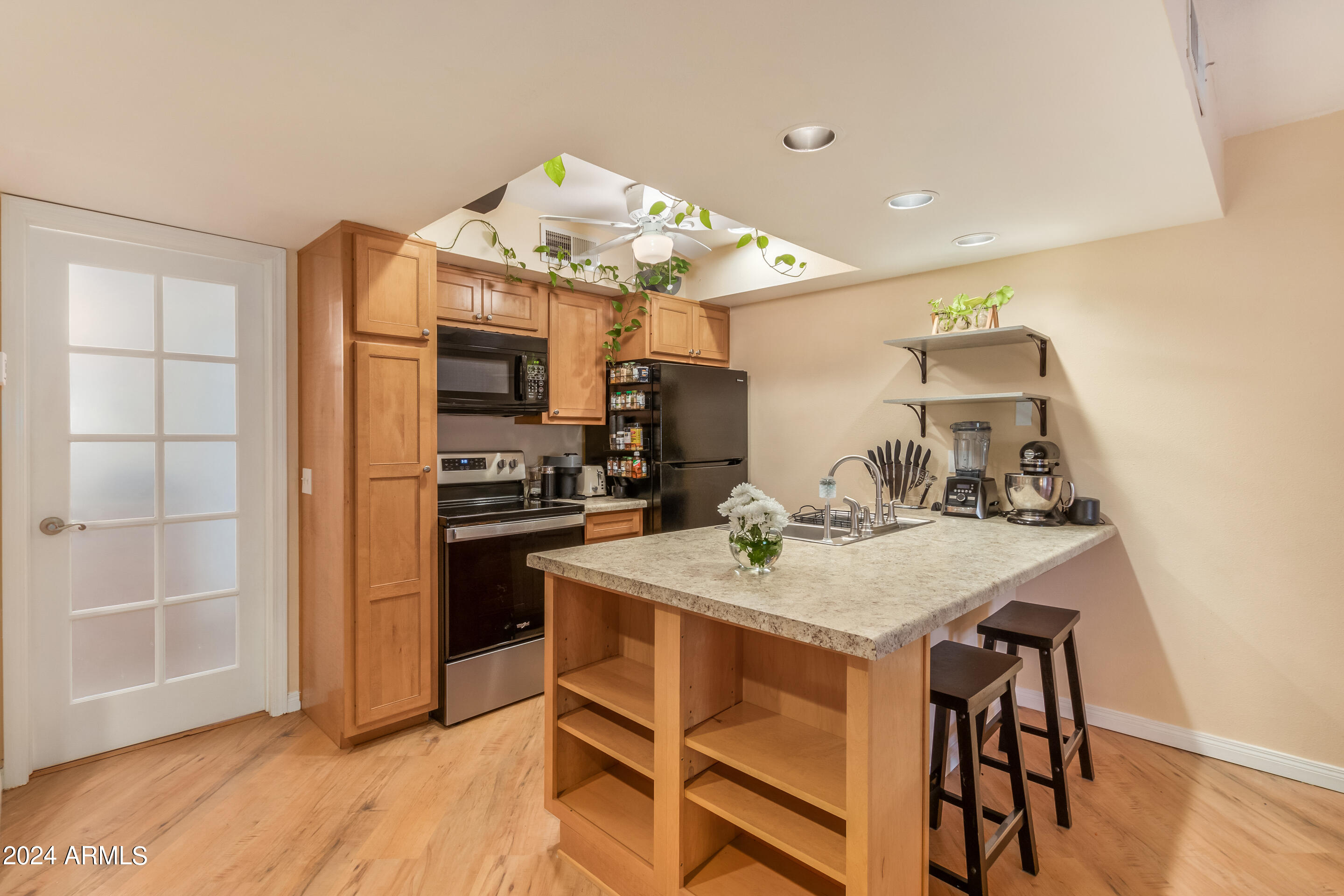 8841 N 8TH Street, 207