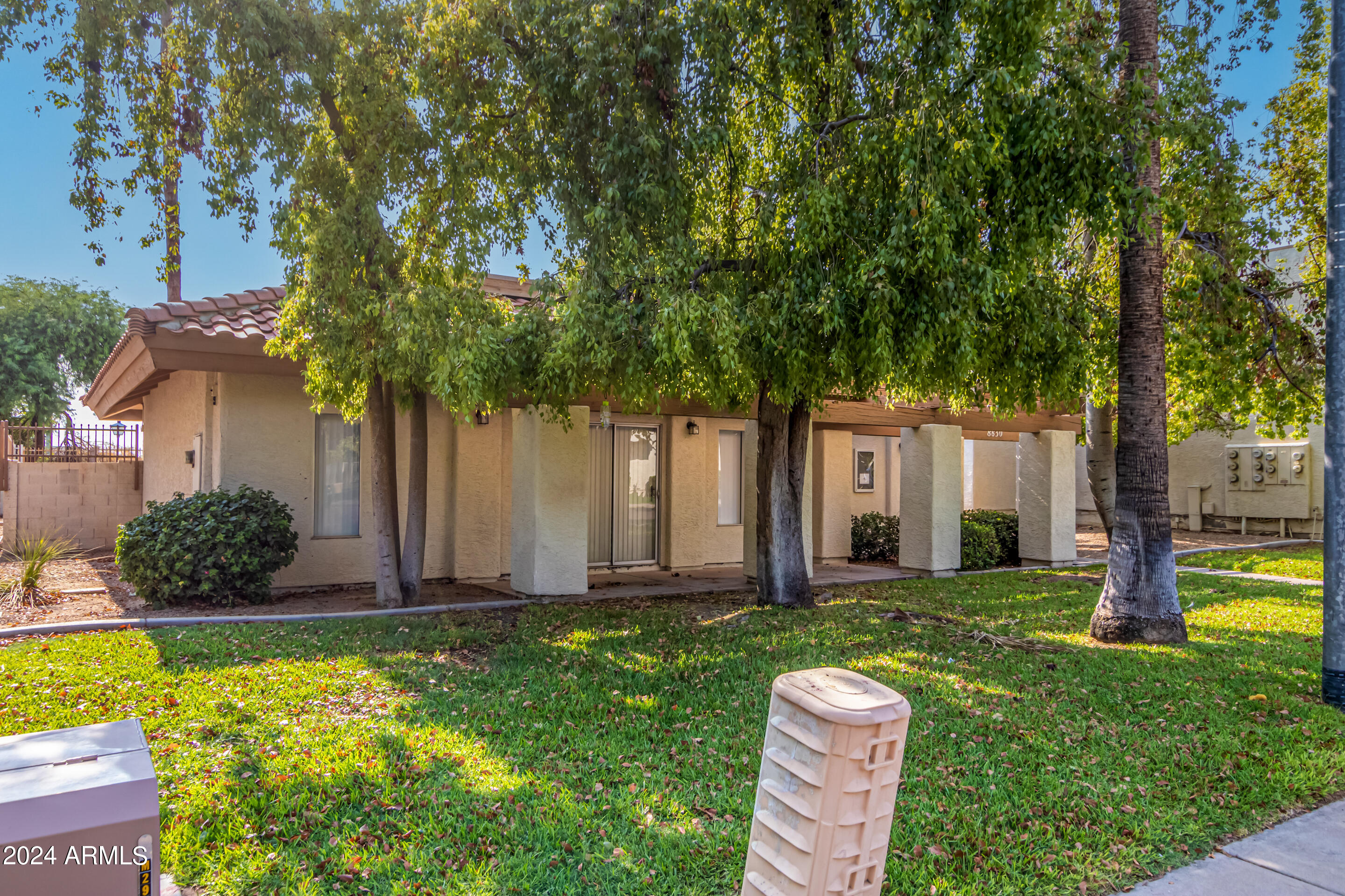 8841 N 8TH Street, 207