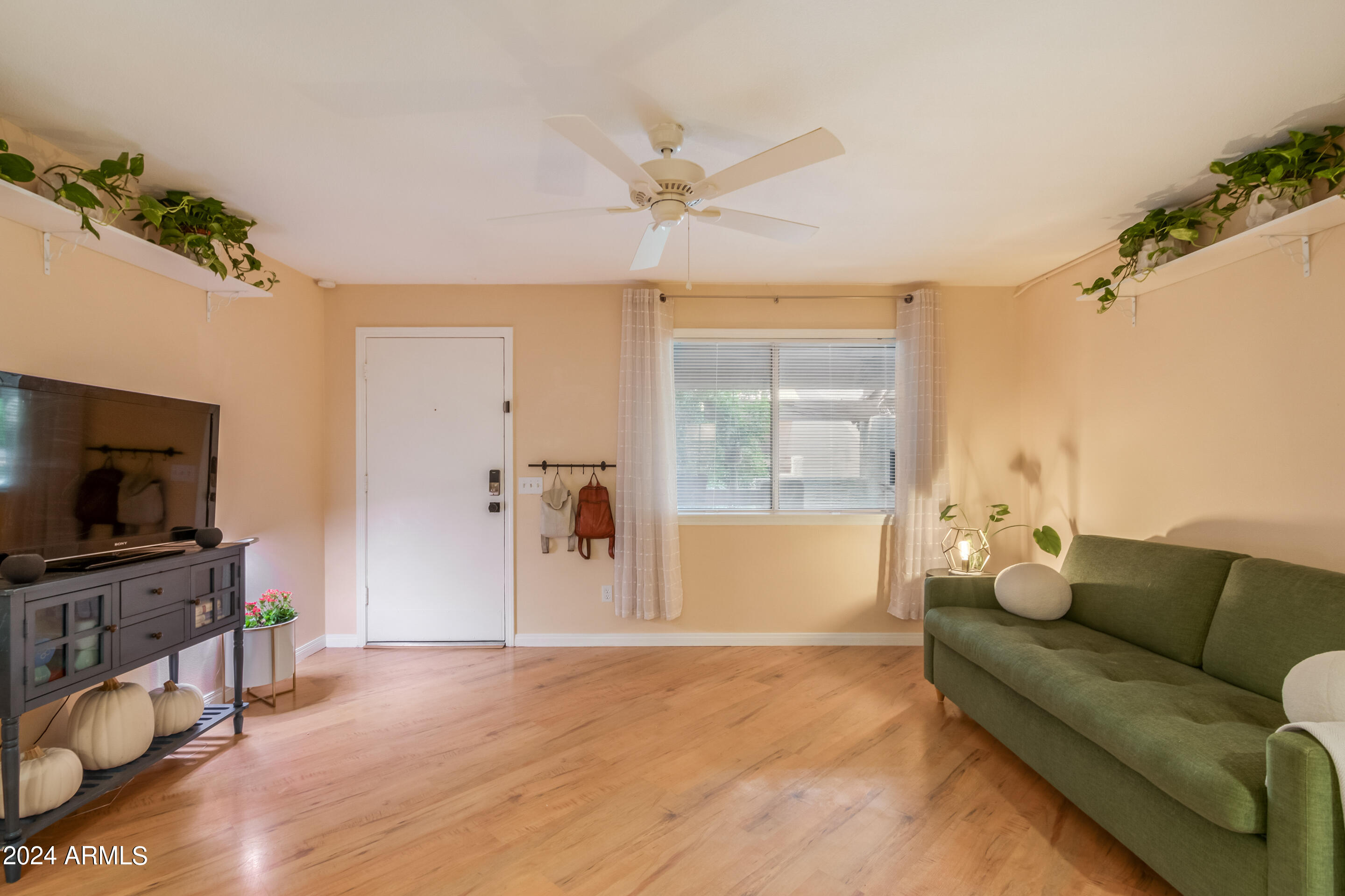 8841 N 8TH Street, 207