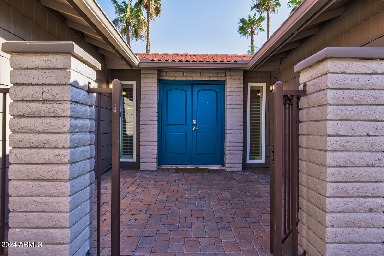 8531 E VIA DE LOS LIBROS