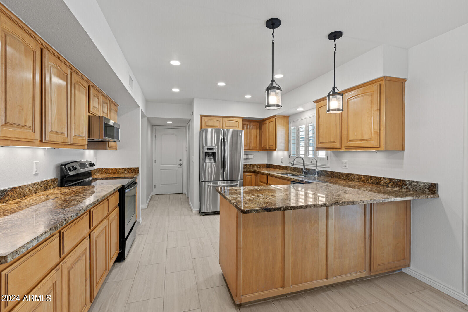 8531 E VIA DE LOS LIBROS