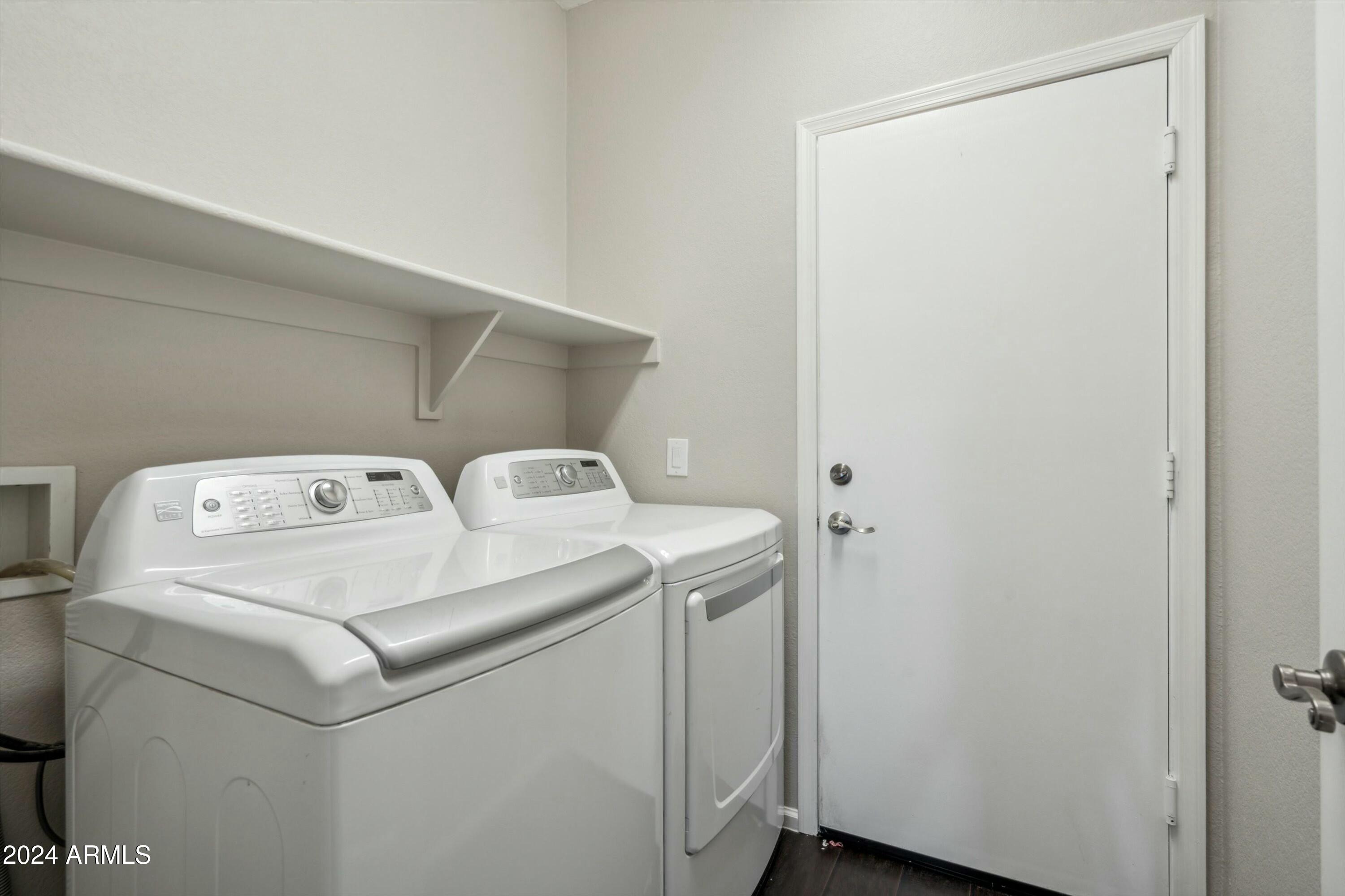 15872 W LATHAM Street