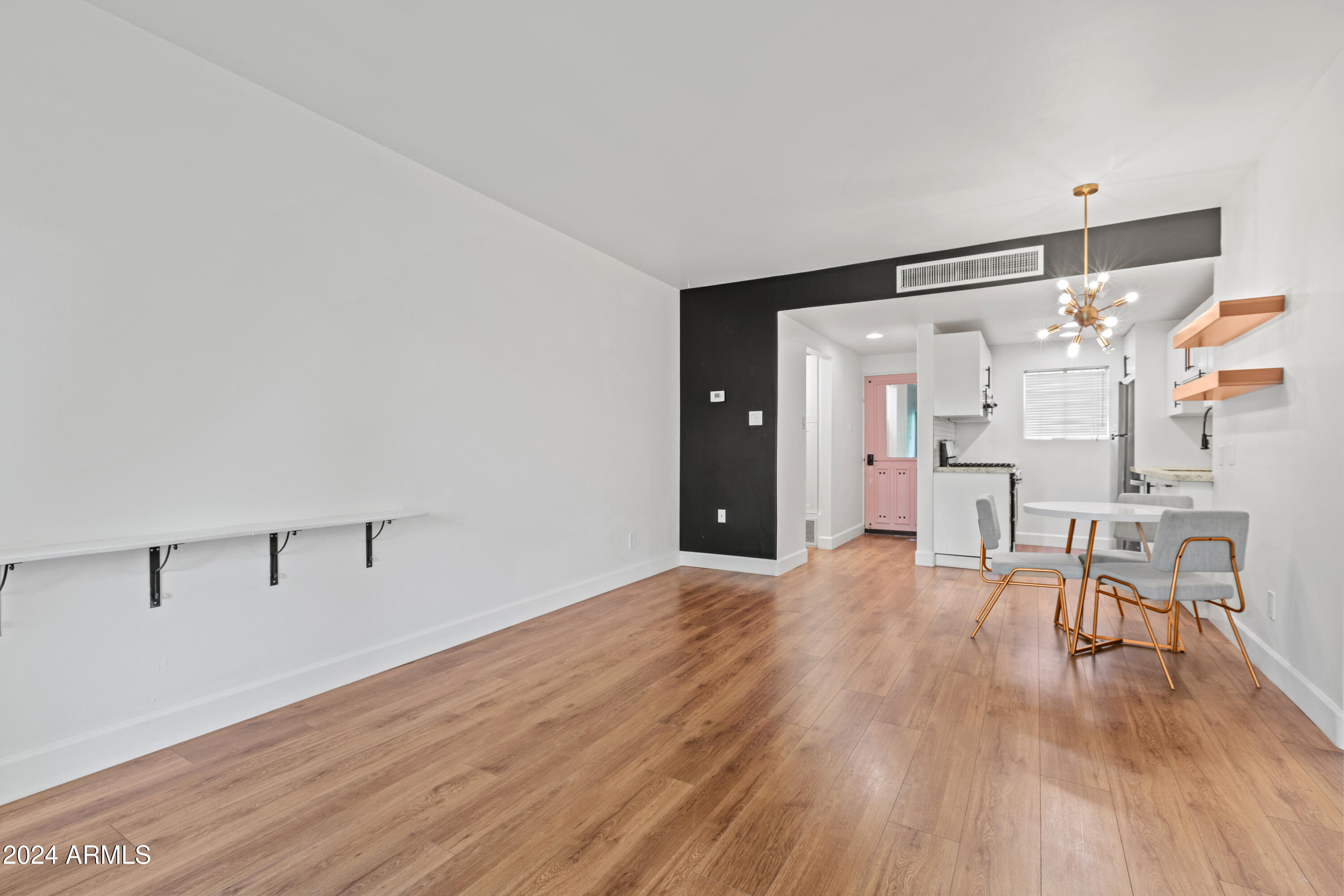 6125 E INDIAN SCHOOL Road, 263