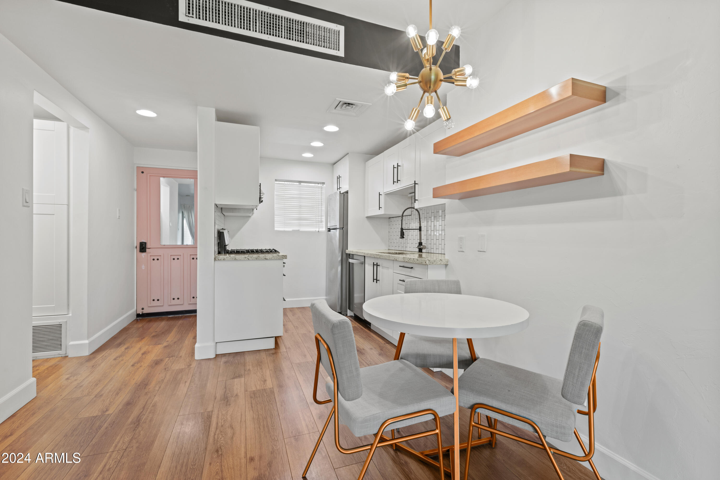 6125 E INDIAN SCHOOL Road, 263
