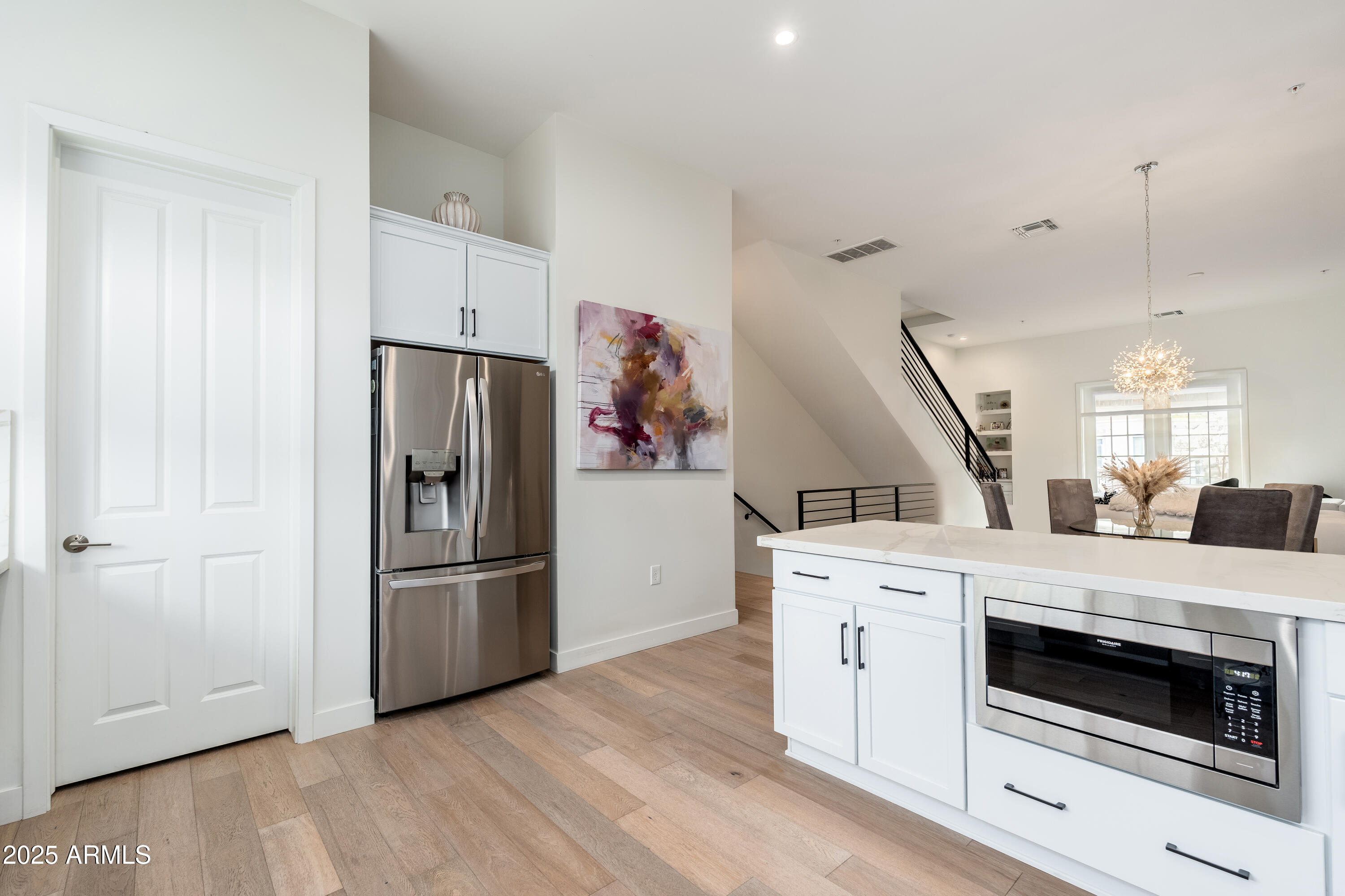 4438 N 27TH Street, 24