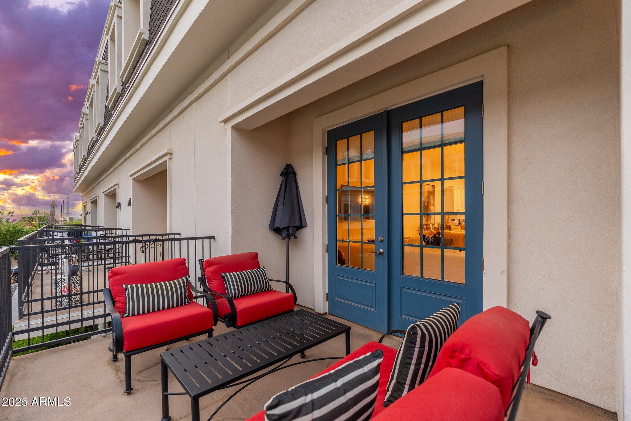 4438 N 27TH Street, 24