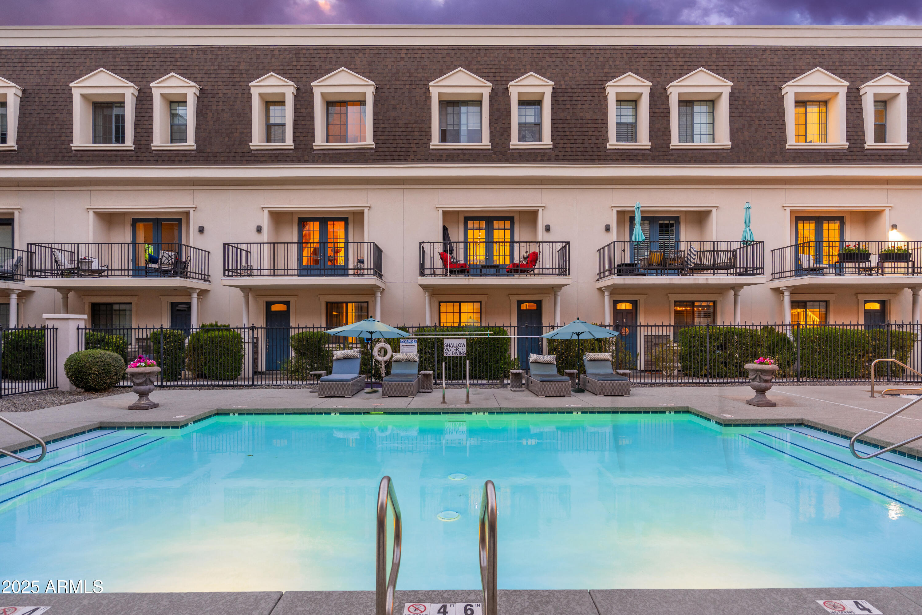 4438 N 27TH Street, 24