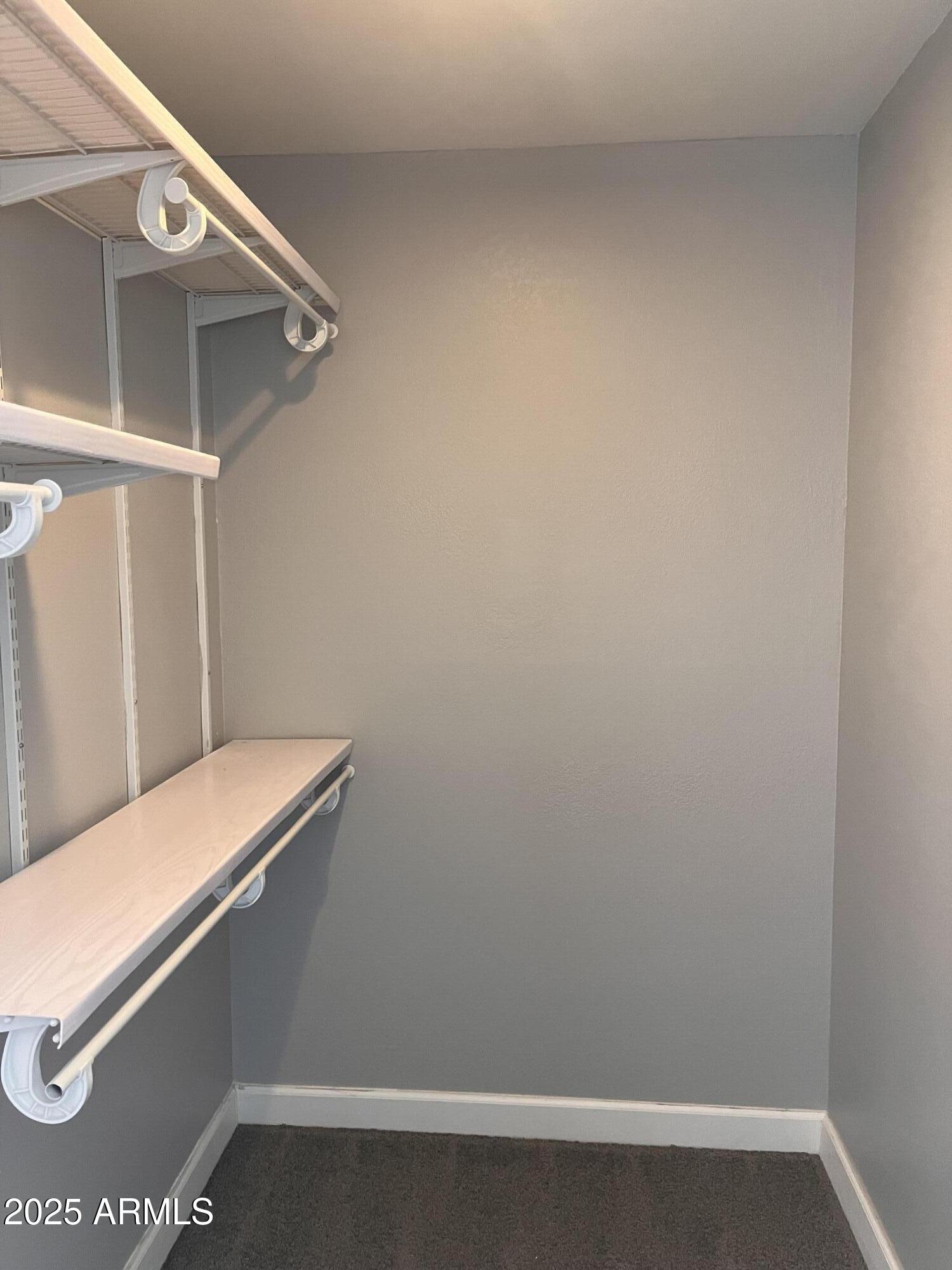 2130 W DEVONSHIRE Street