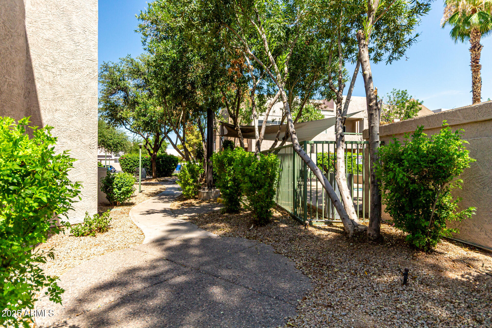 1295 N ASH Street, 922