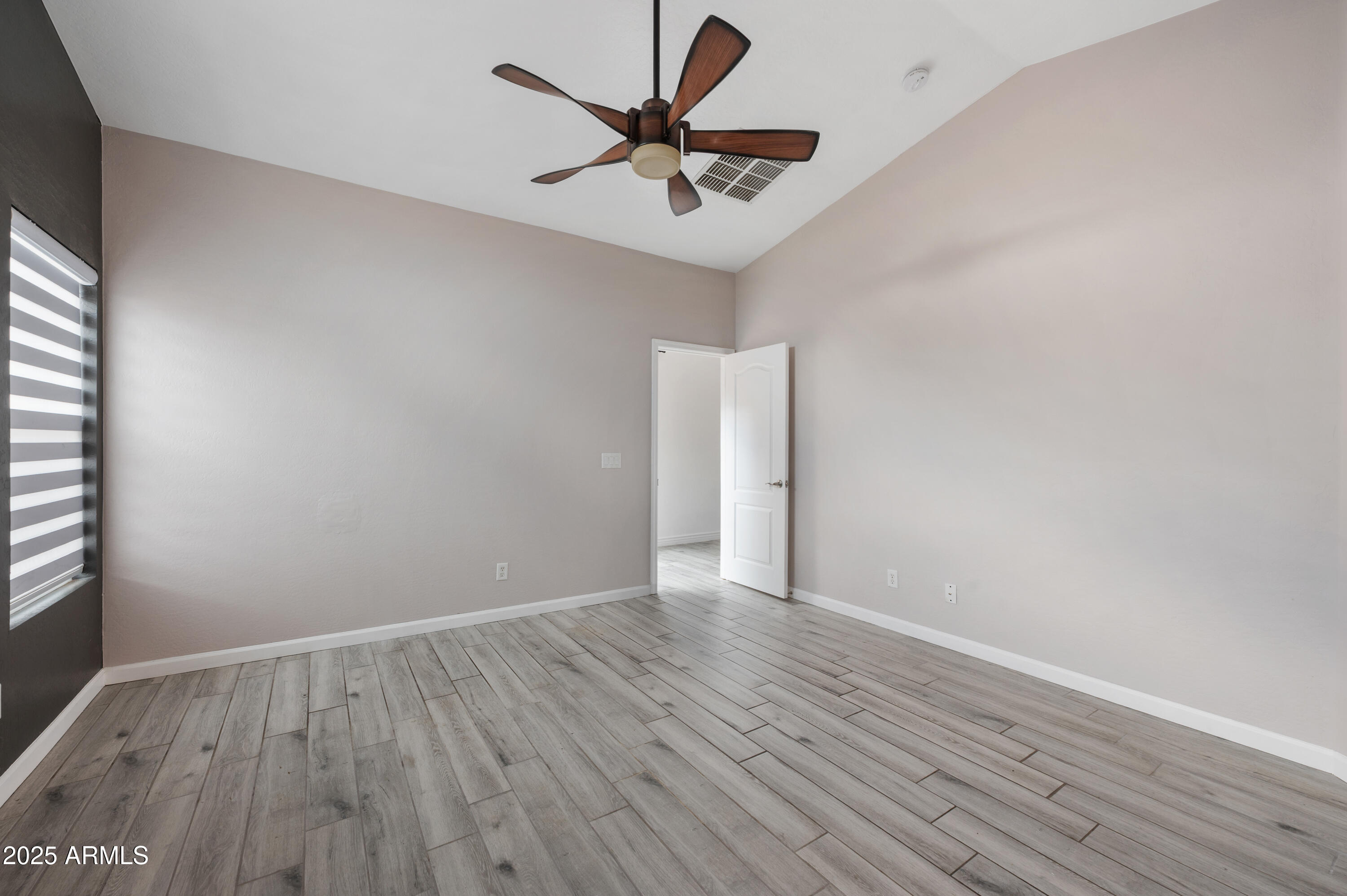 4130 E Chambers Street