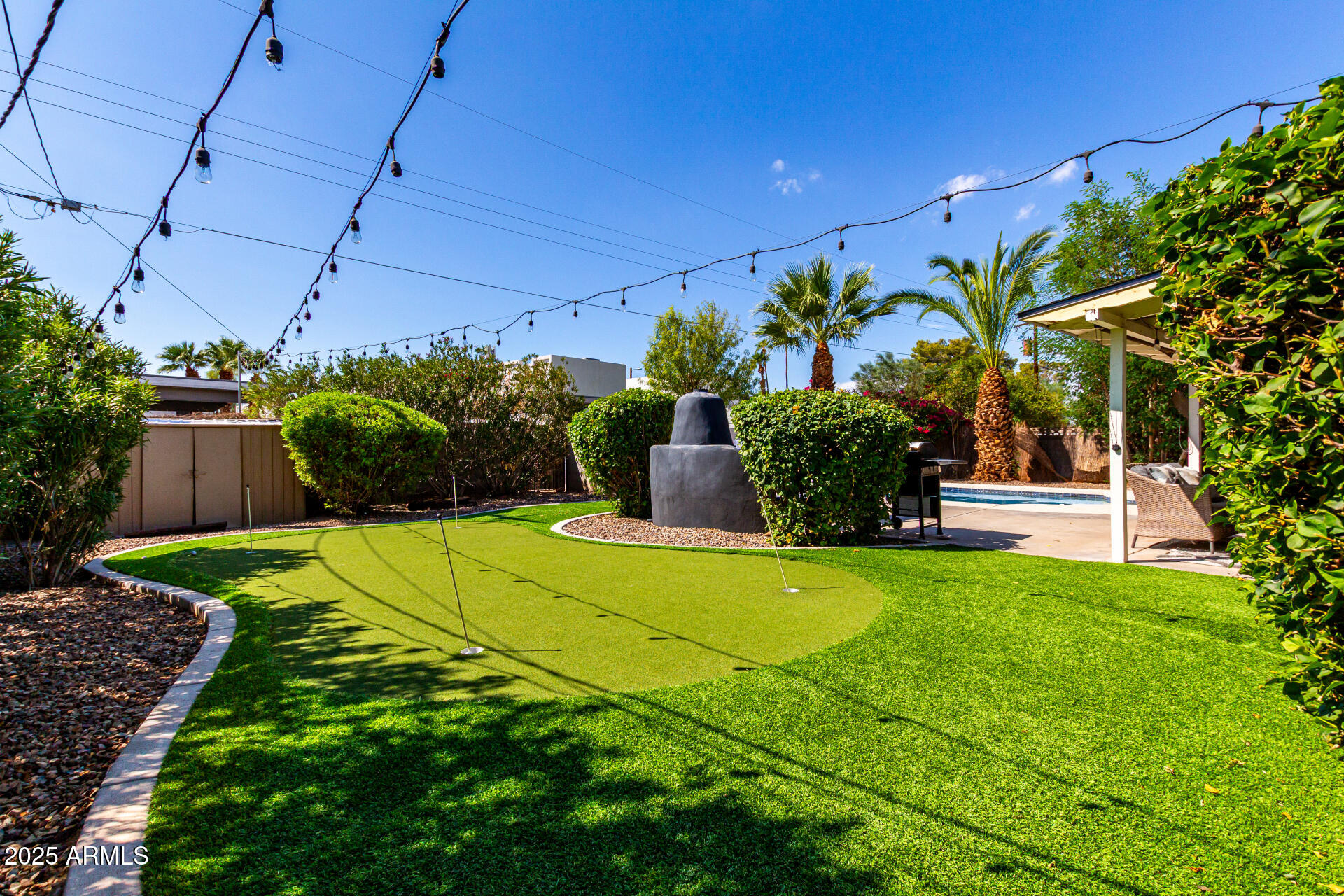 8515 E MACKENZIE Drive