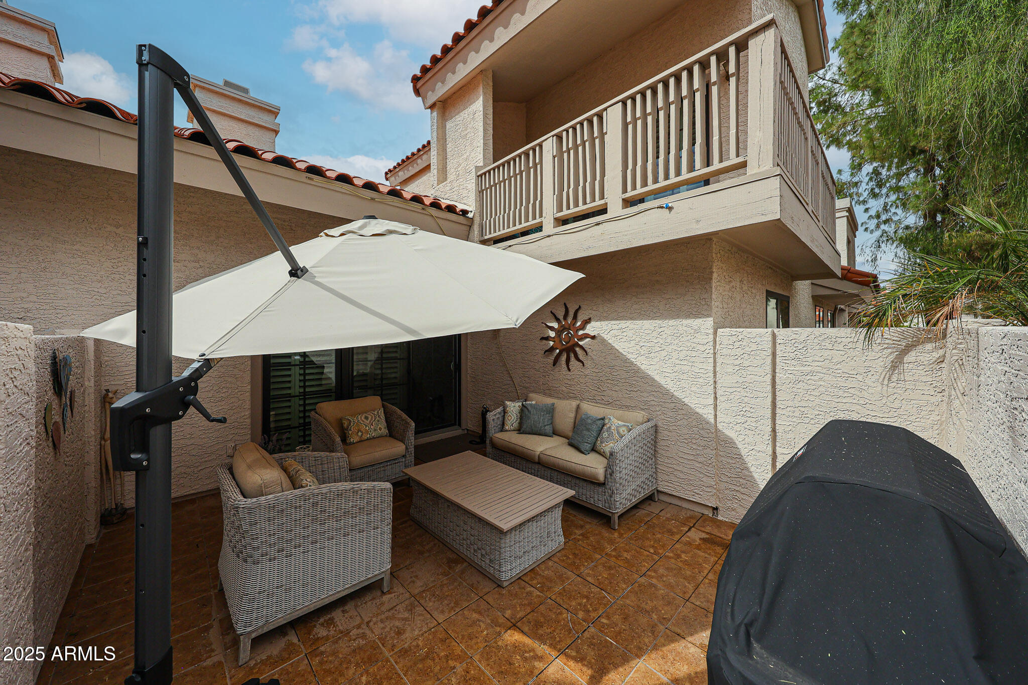 7800 E LINCOLN Drive 1083