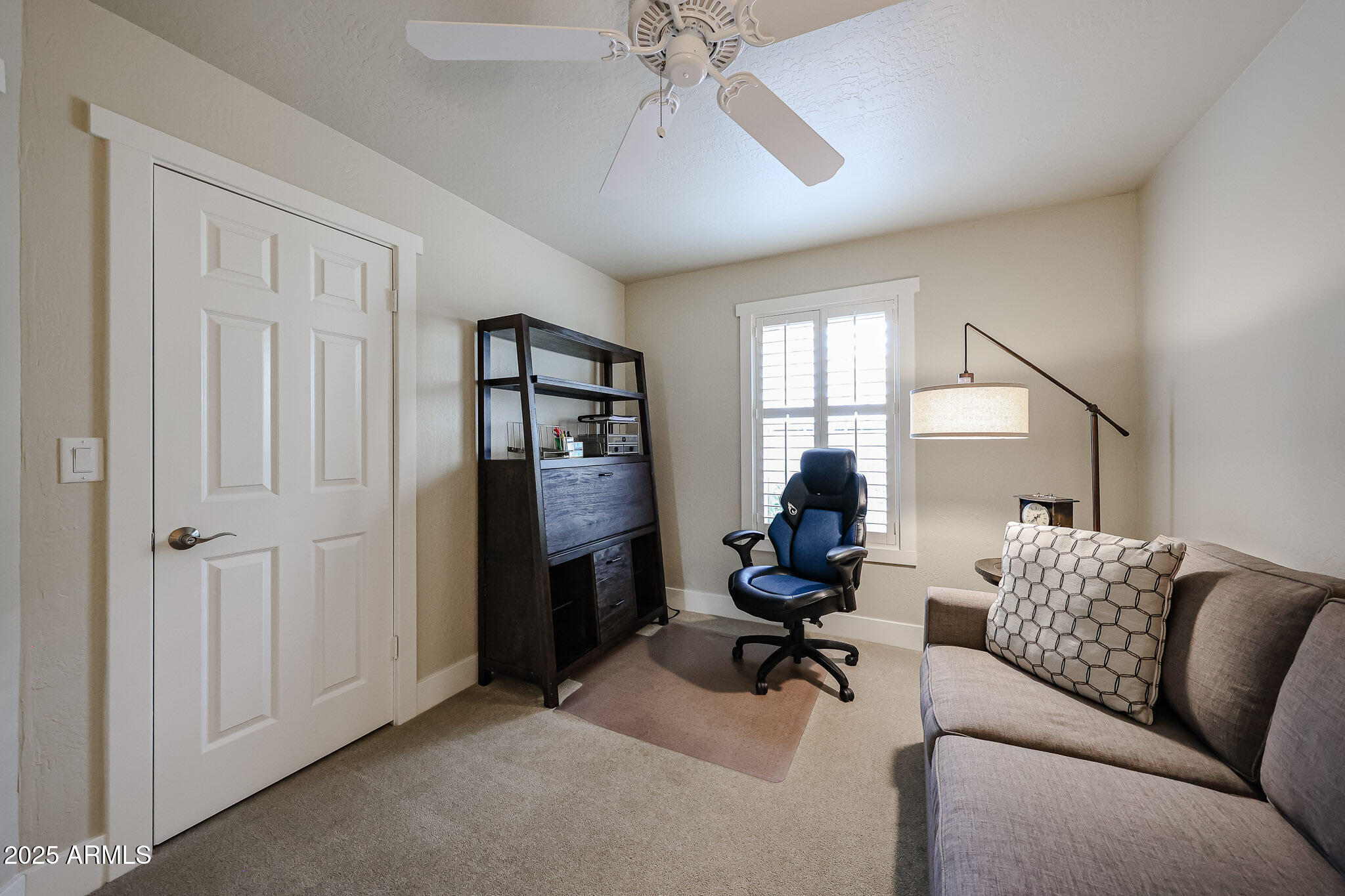 7800 E LINCOLN Drive 1083