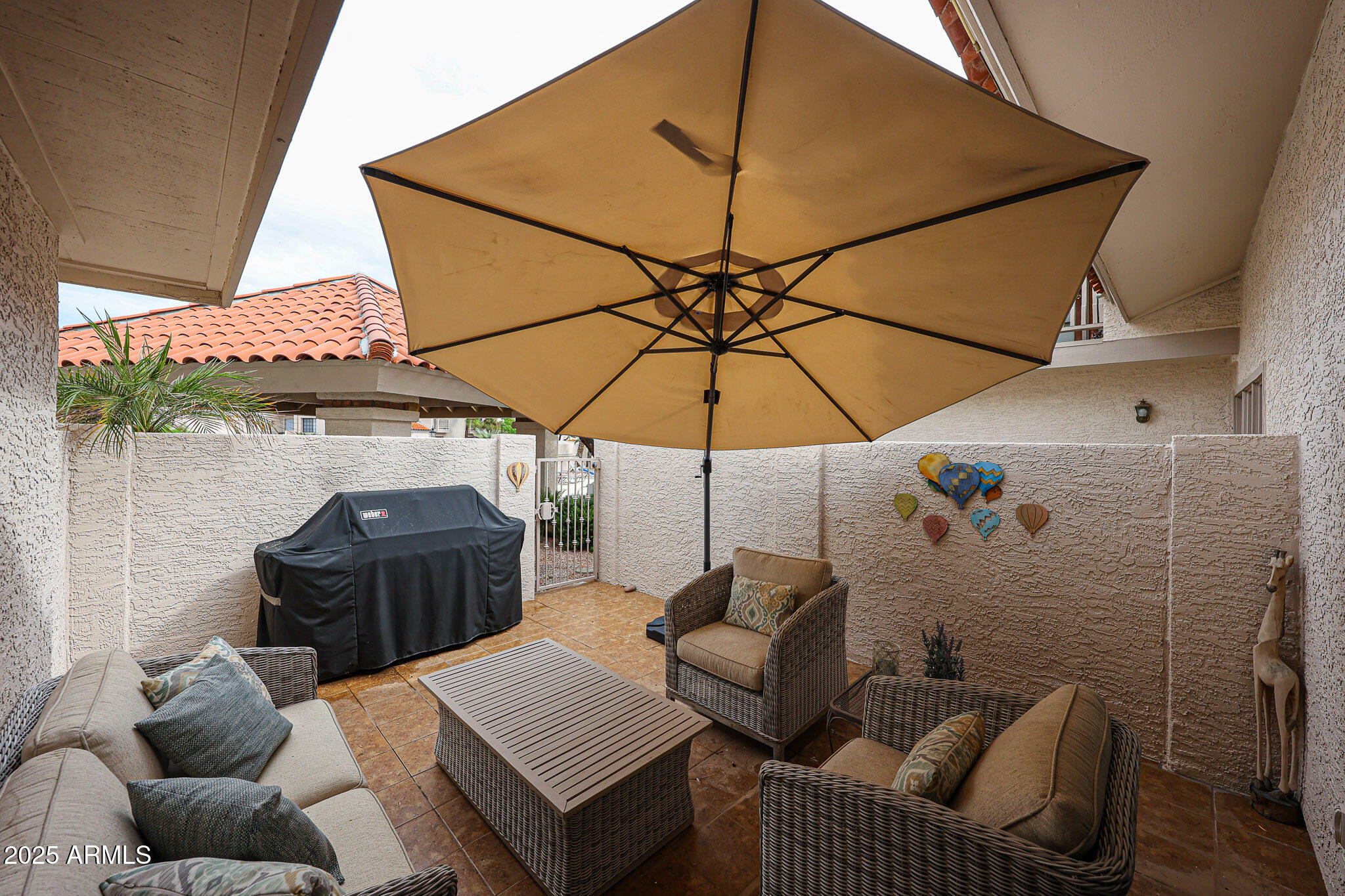 7800 E LINCOLN Drive 1083