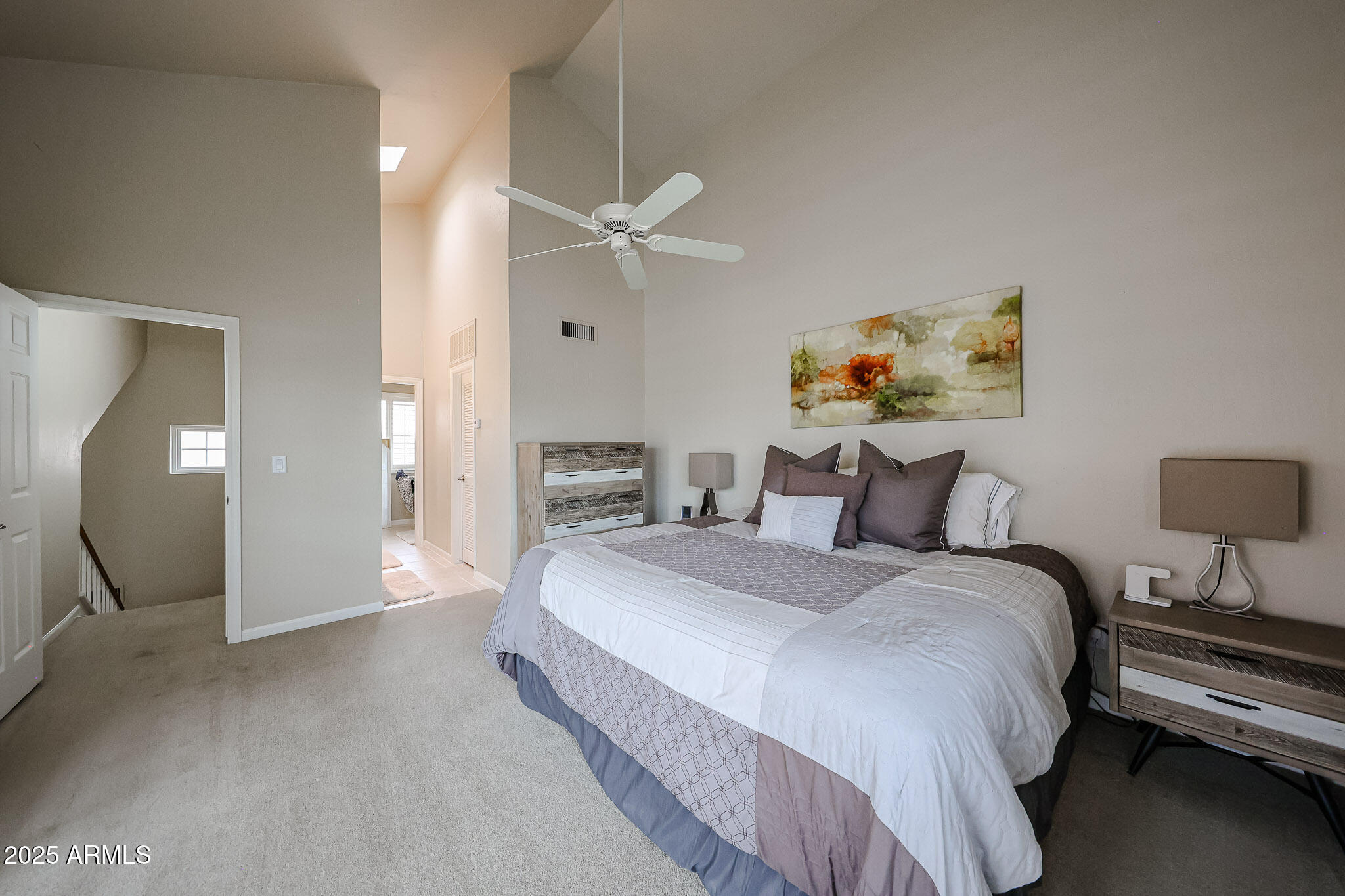 7800 E LINCOLN Drive 1083