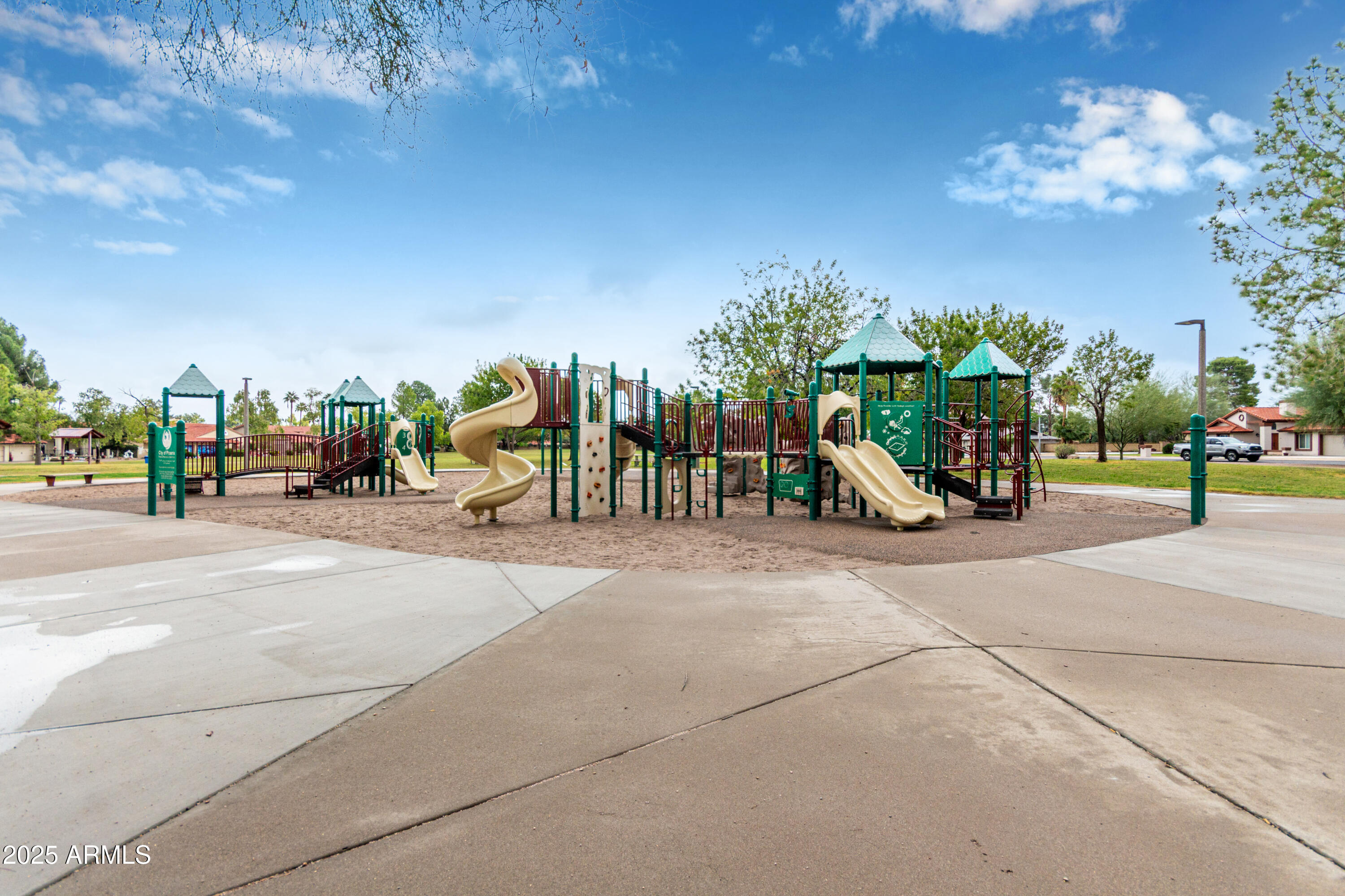 4106 E LUPINE Avenue