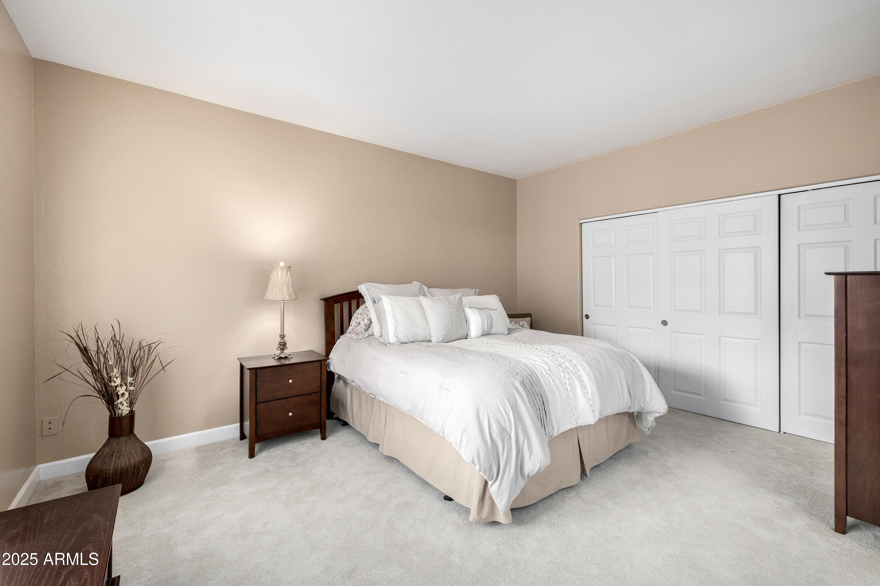 4106 E LUPINE Avenue