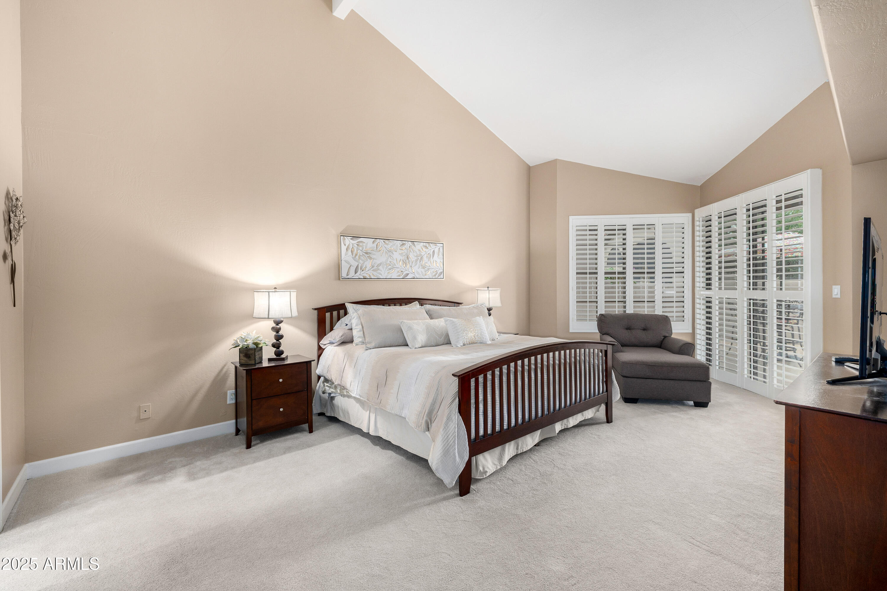 4106 E LUPINE Avenue