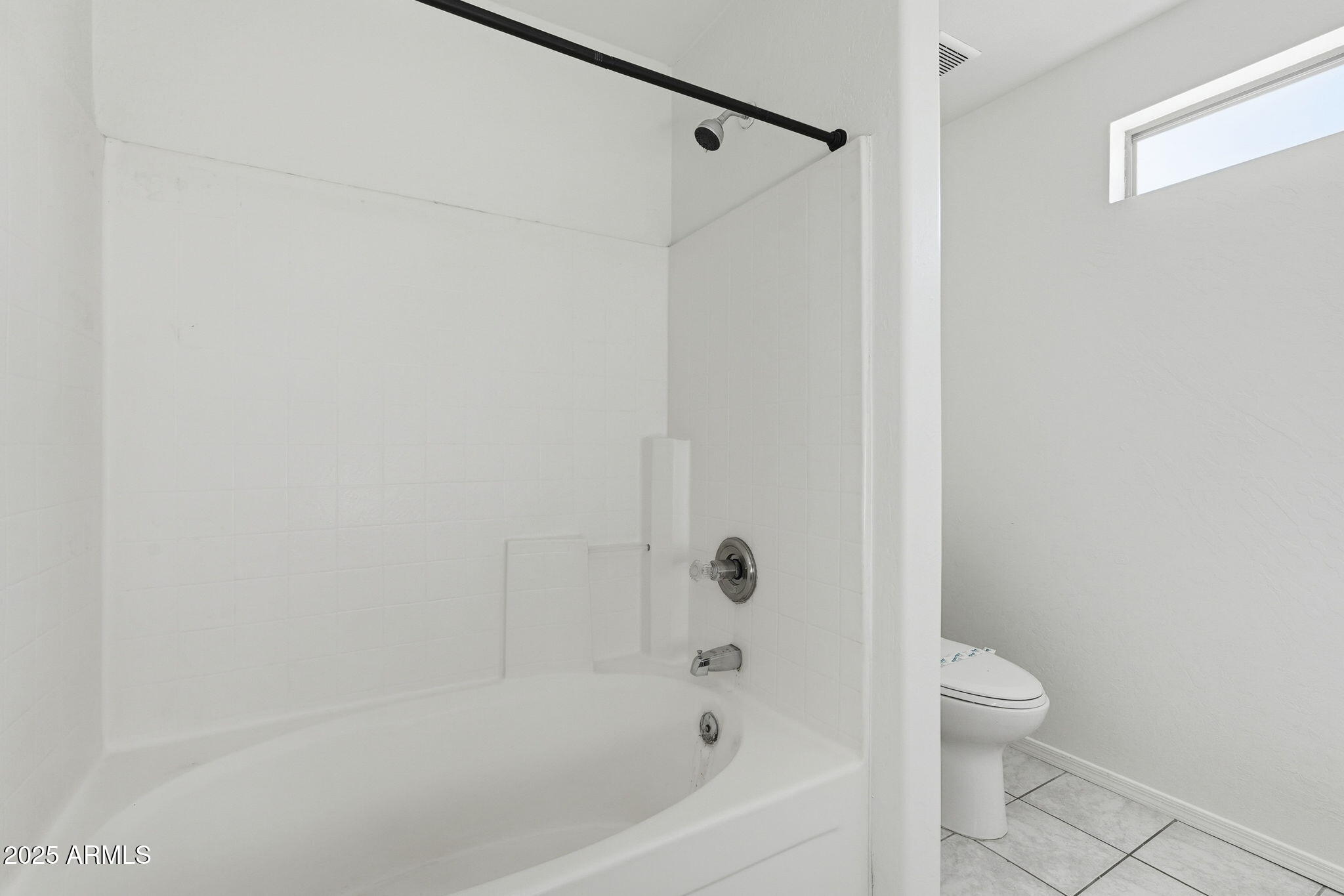 2061 E APPALOOSA Road