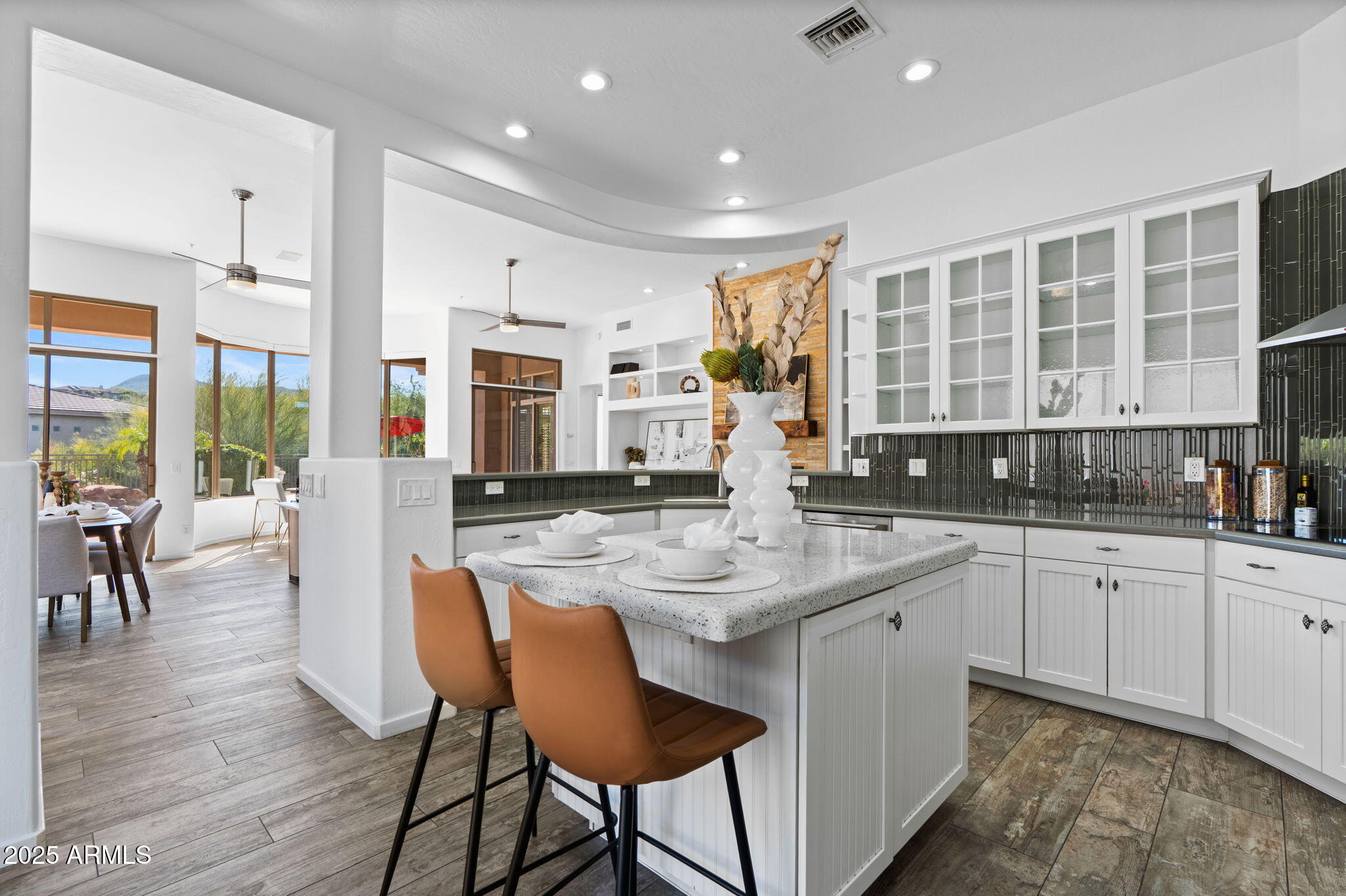 11033 E BETONY Drive