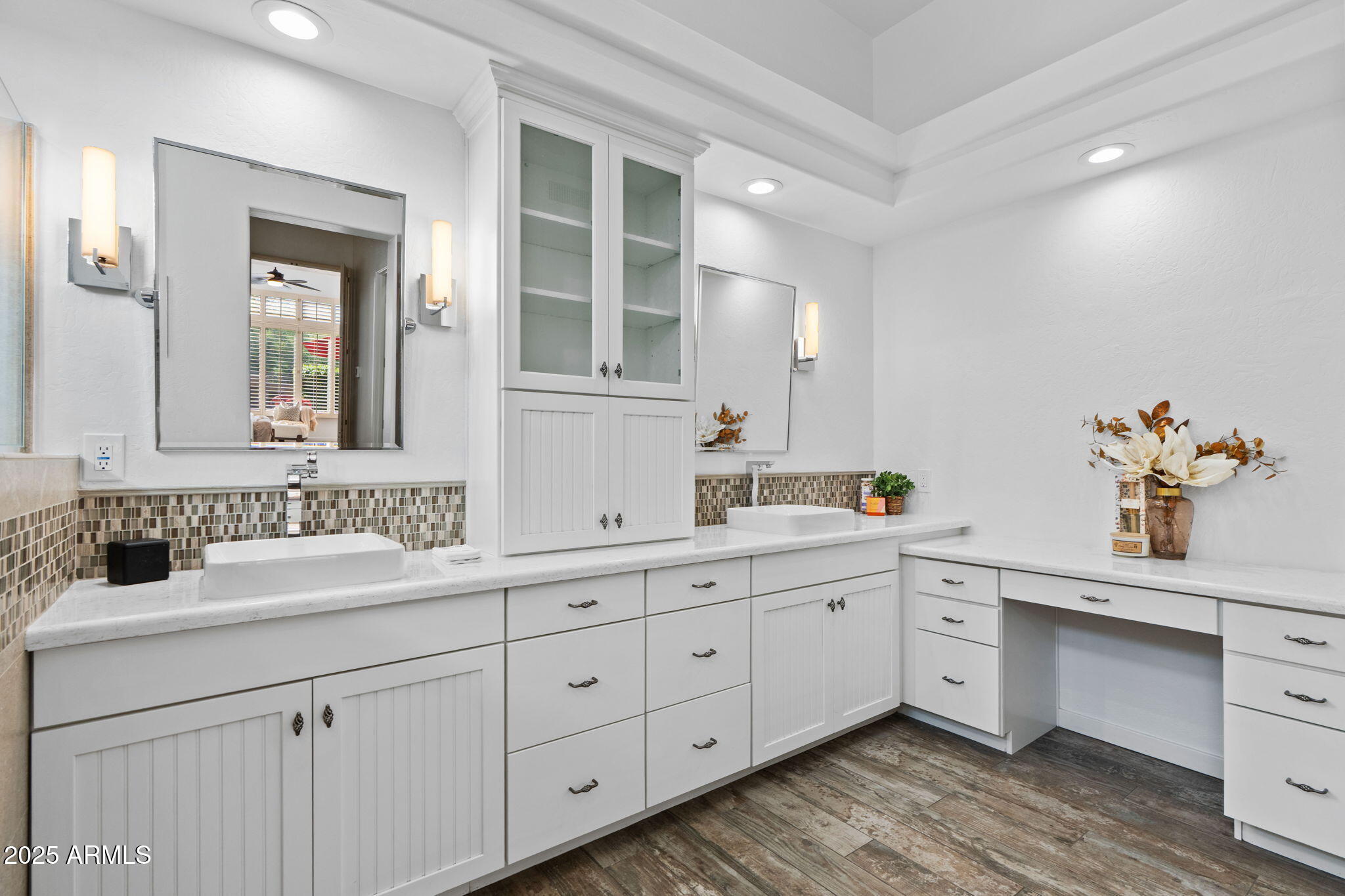 11033 E BETONY Drive