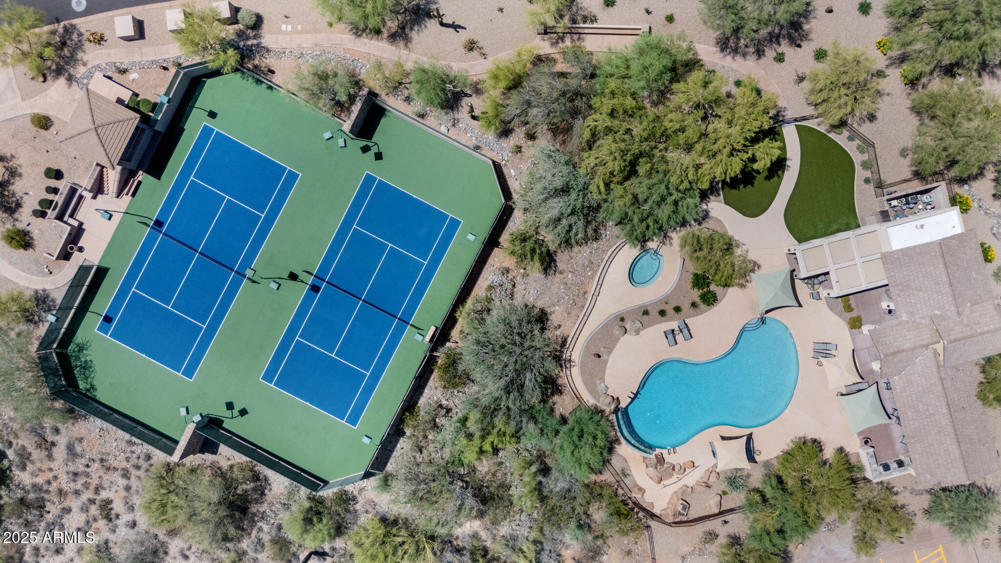 11033 E BETONY Drive