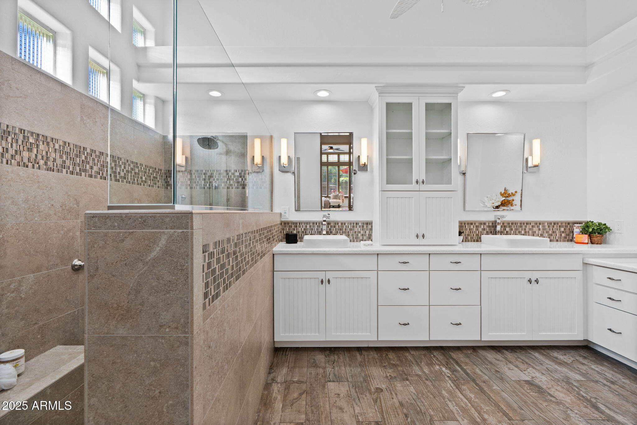 11033 E BETONY Drive