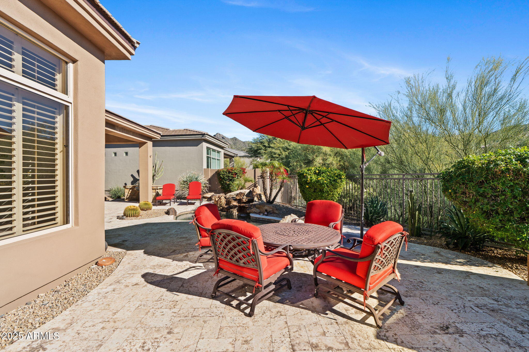 11033 E BETONY Drive