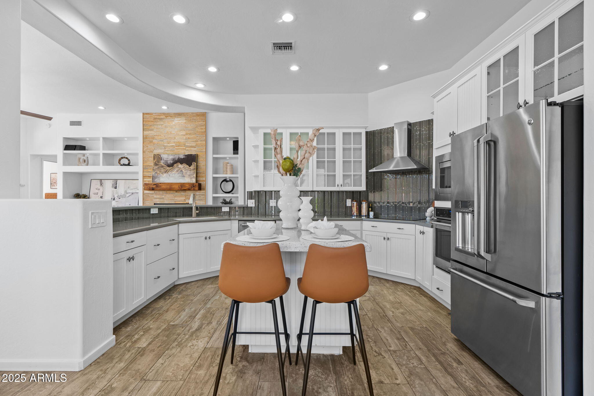 11033 E BETONY Drive